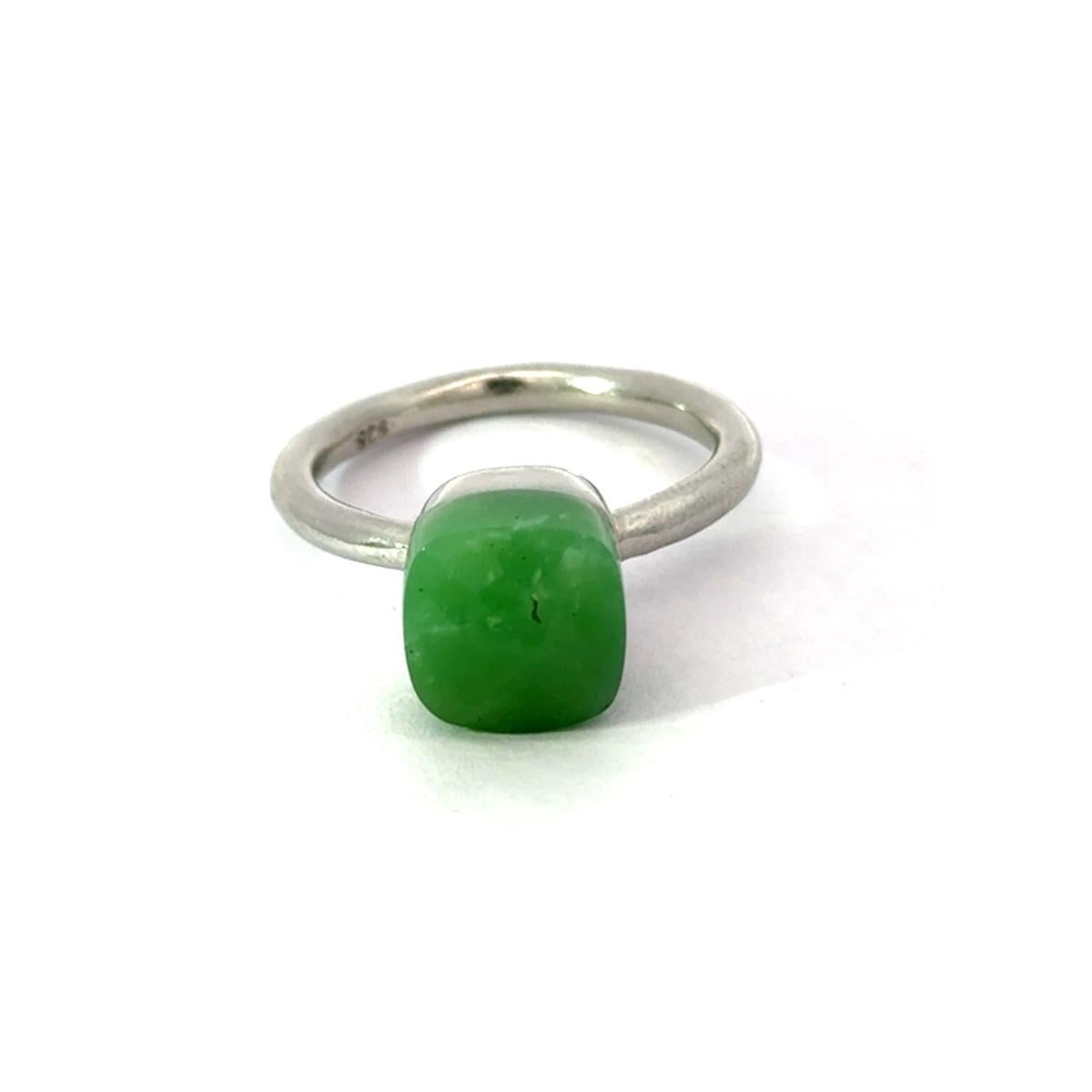 For Sale:  Genuine Green Chrysoprase Solitaire Unisex Ring in 925 Silver Custom Jewelry 9