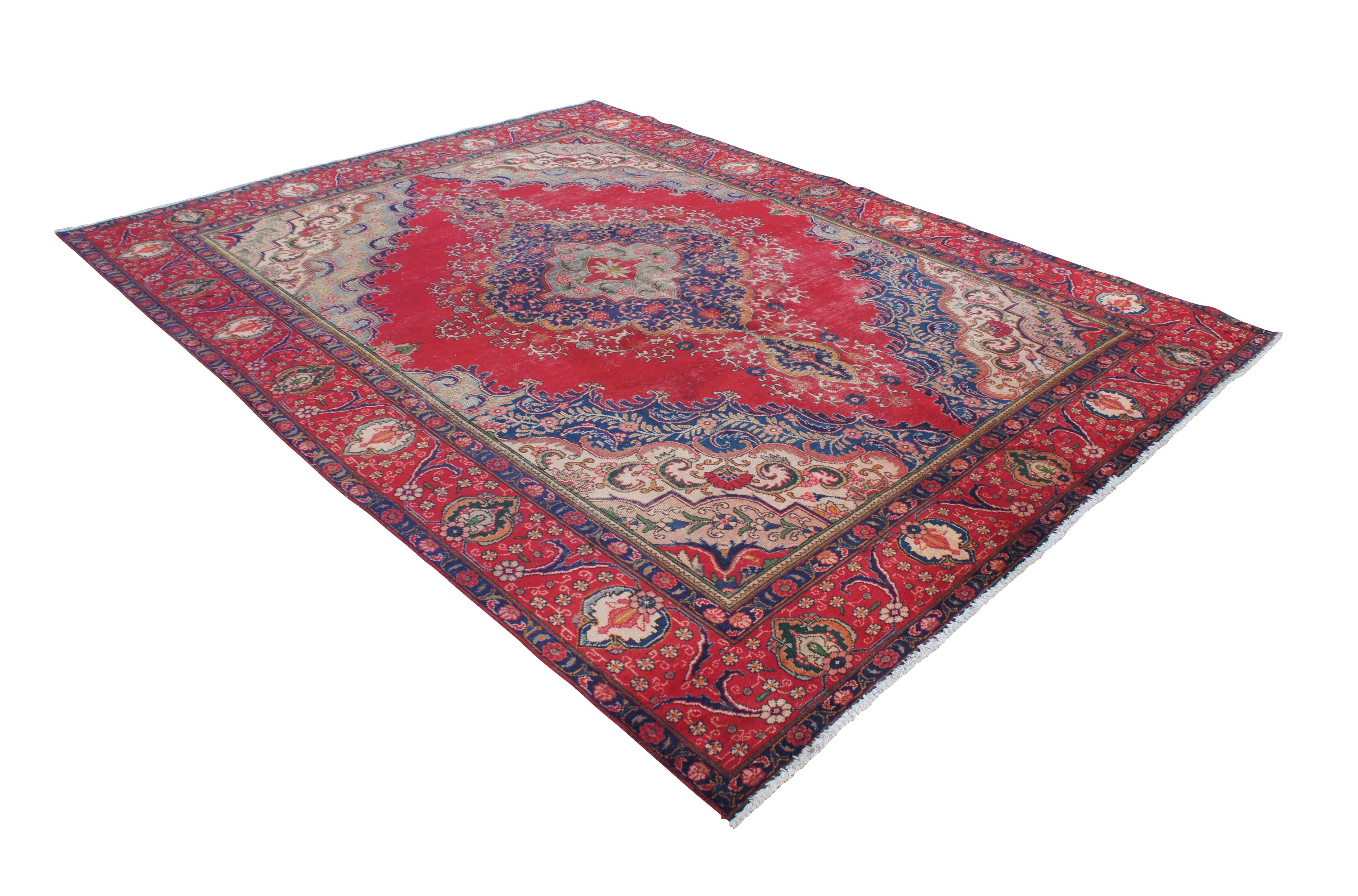 Hand Knotted Persian Tabriz Red & Blue Floral Medallion Wool Area Rug 9' x 12' In Good Condition For Sale In Dayton, OH