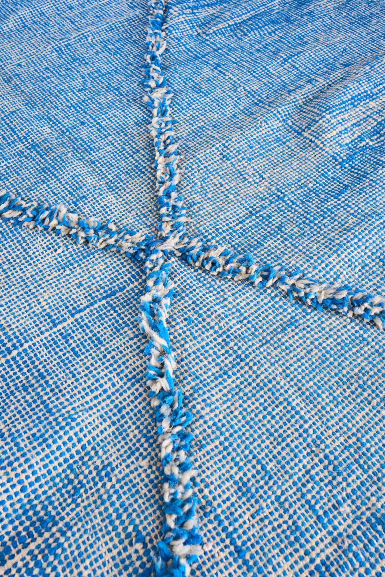 Echter handgewebter marokkanischer Teppich - Blauer Diamant im Zustand „Hervorragend“ im Angebot in Malton, GB