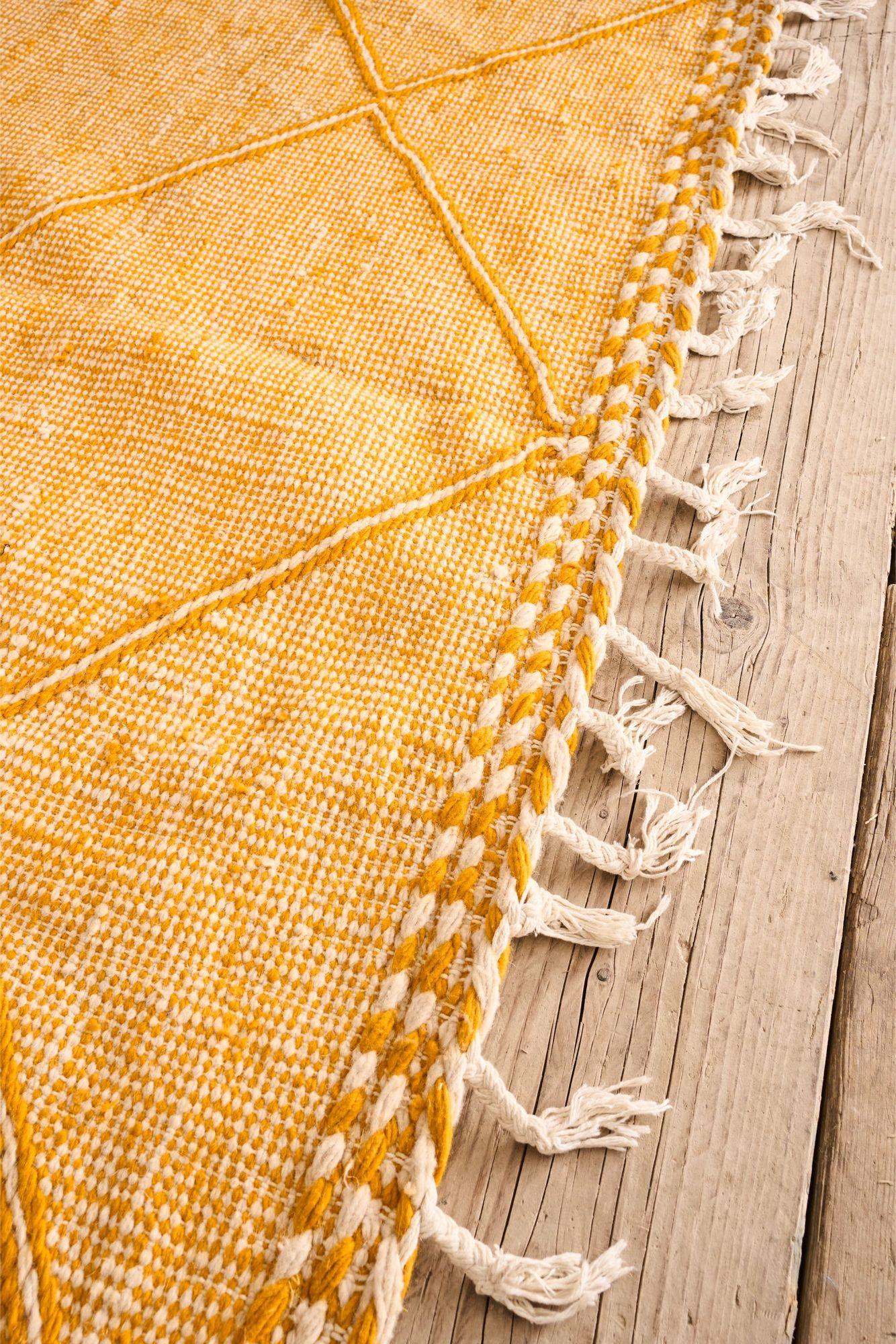 Genuine Hand woven Moroccan rug- Yellow diamond For Sale 1
