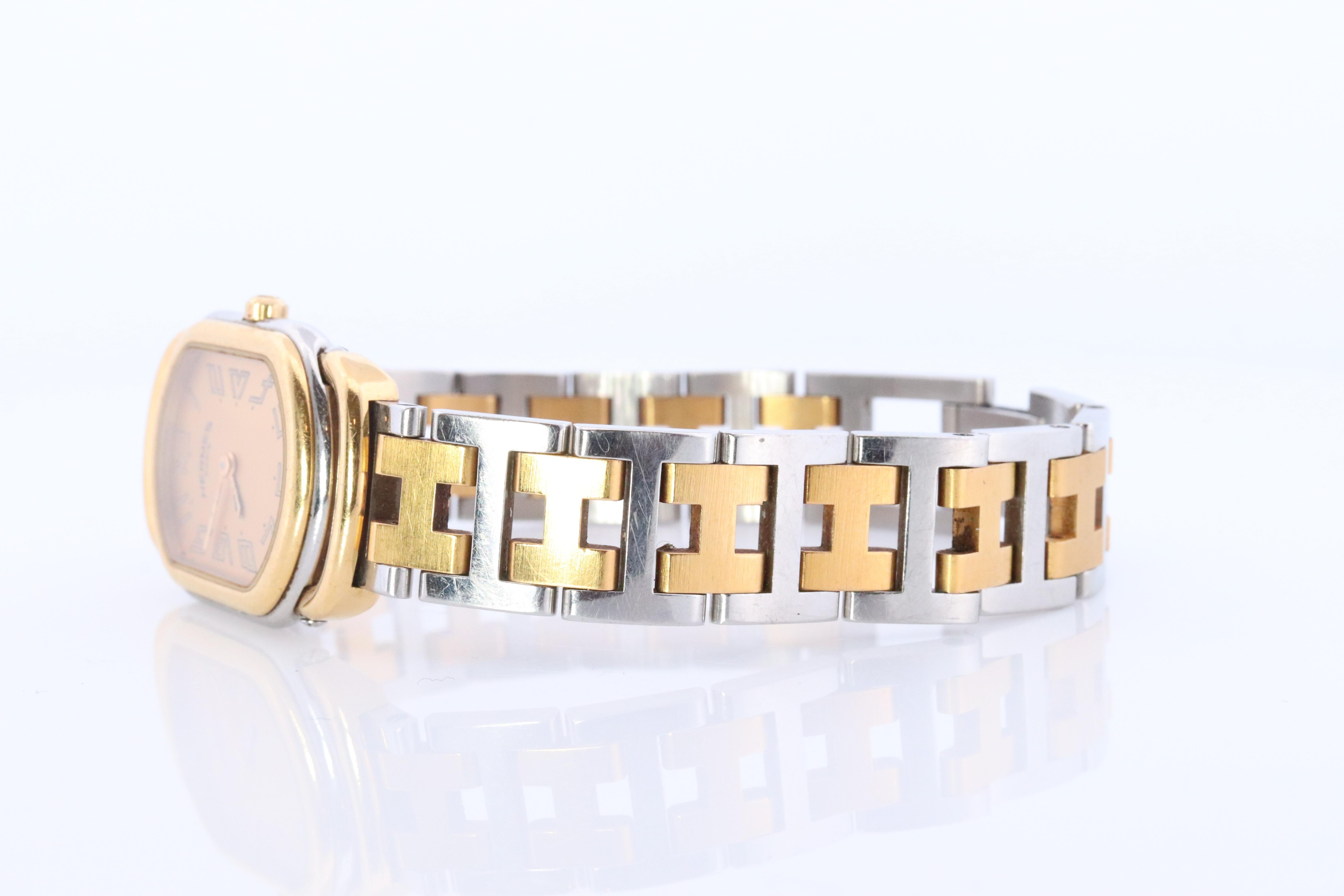 Genuine HERMES RALLYE Edelstahl 21mm RA1.220 Quarzuhr Champagner. im Zustand ��„Gut“ in Port Charlotte, FL