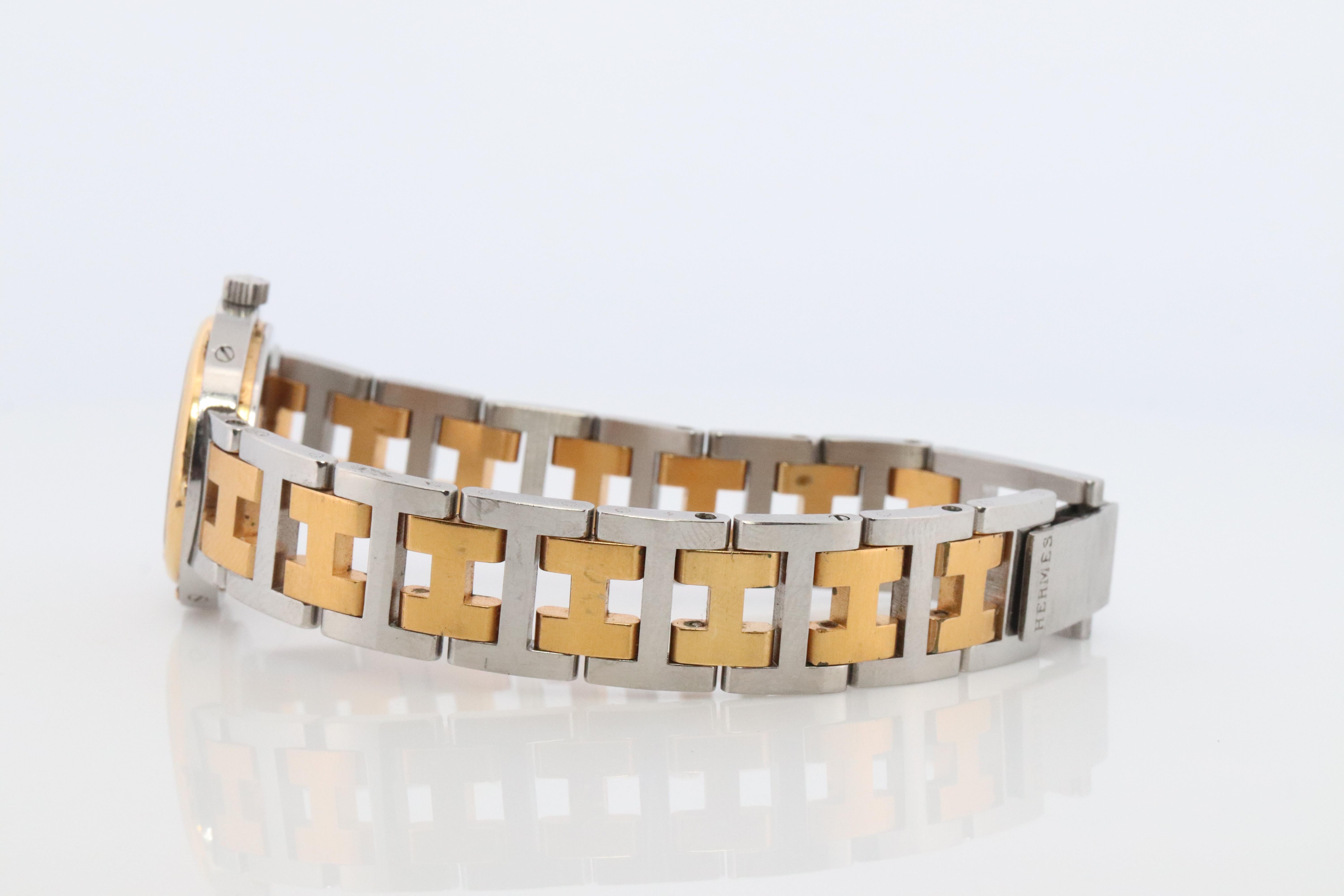 Genuine HERMES Stainless Steel 24mm Round Clipper Quartz Watch Champagne Dial. 1