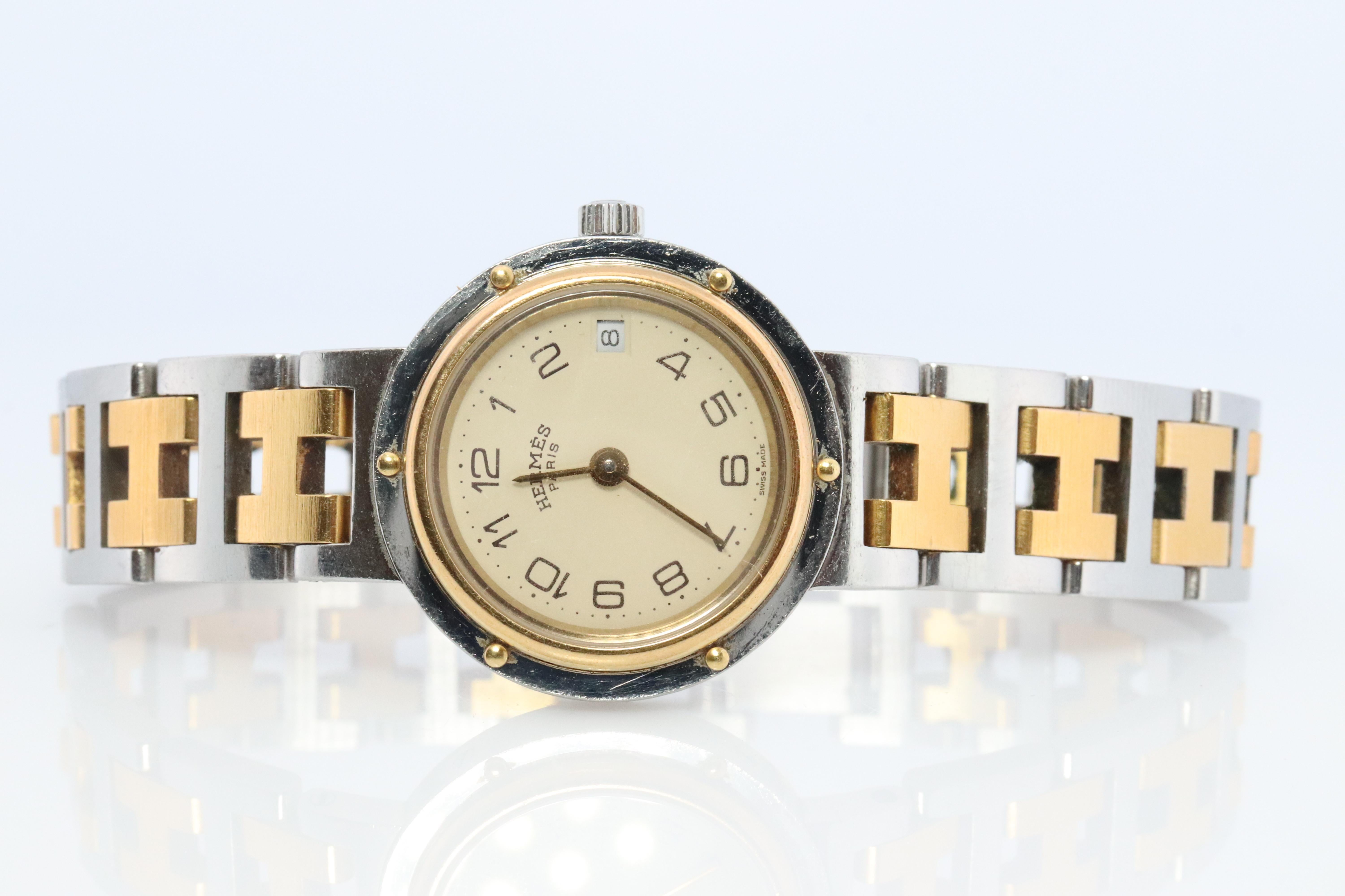 Modern Genuine HERMES Stainless Steel 24mm Round Clipper Quartz Watch Champagne.