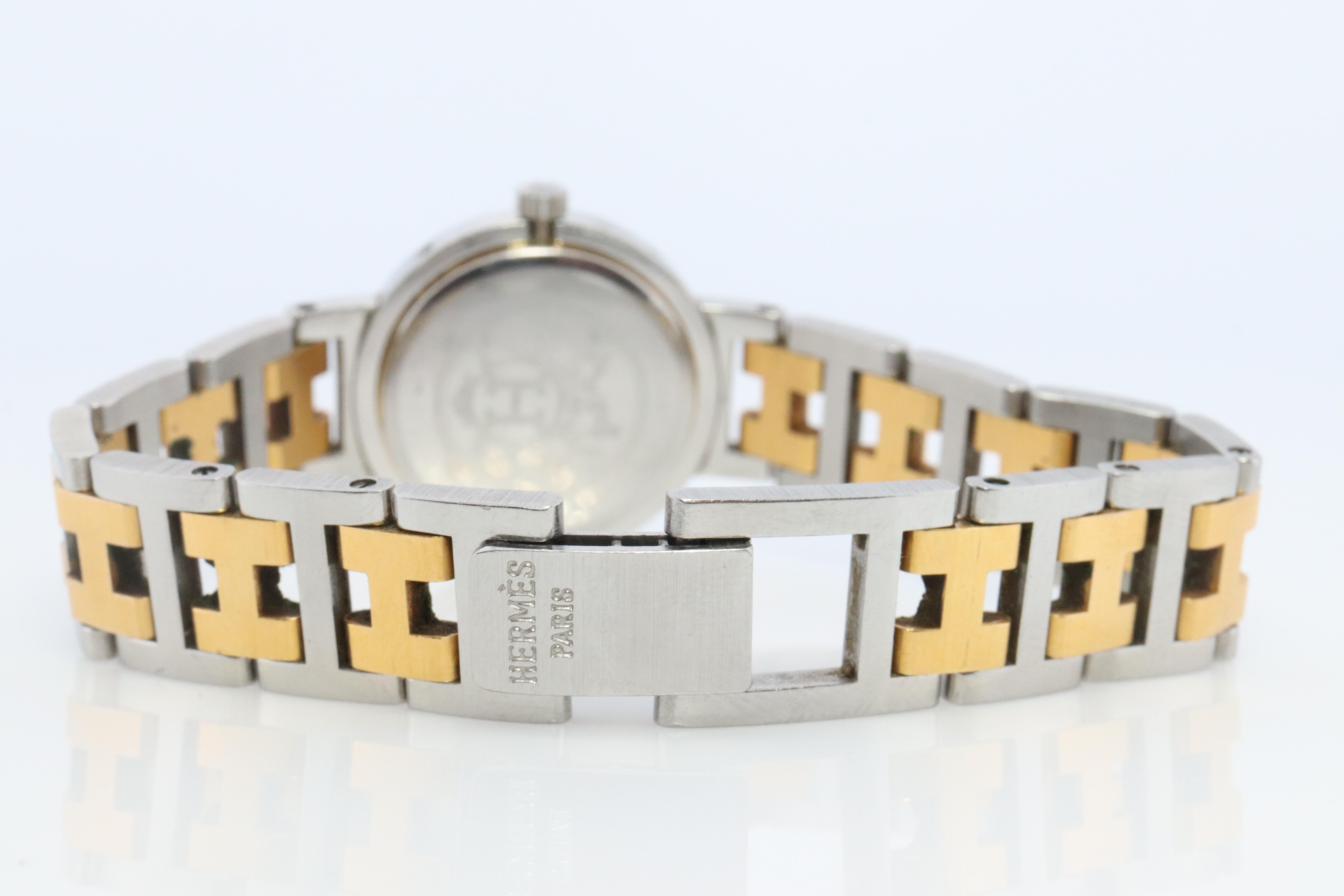 Women's Genuine HERMES Stainless Steel 24mm Round Clipper Quartz Watch Champagne.