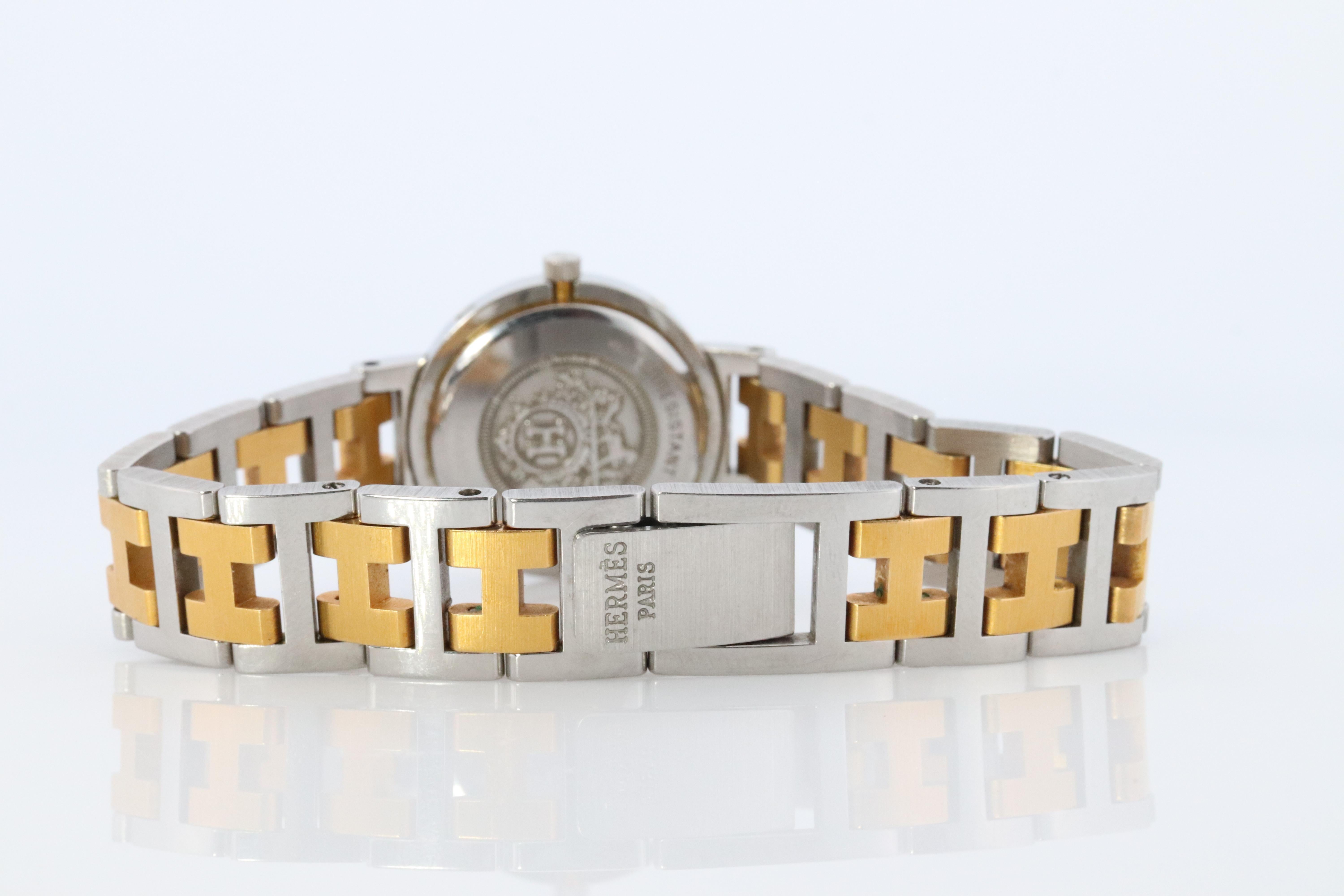 Genuine HERMES Stainless Steel 24mm Round Clipper Quartz Watch White Dial. 2