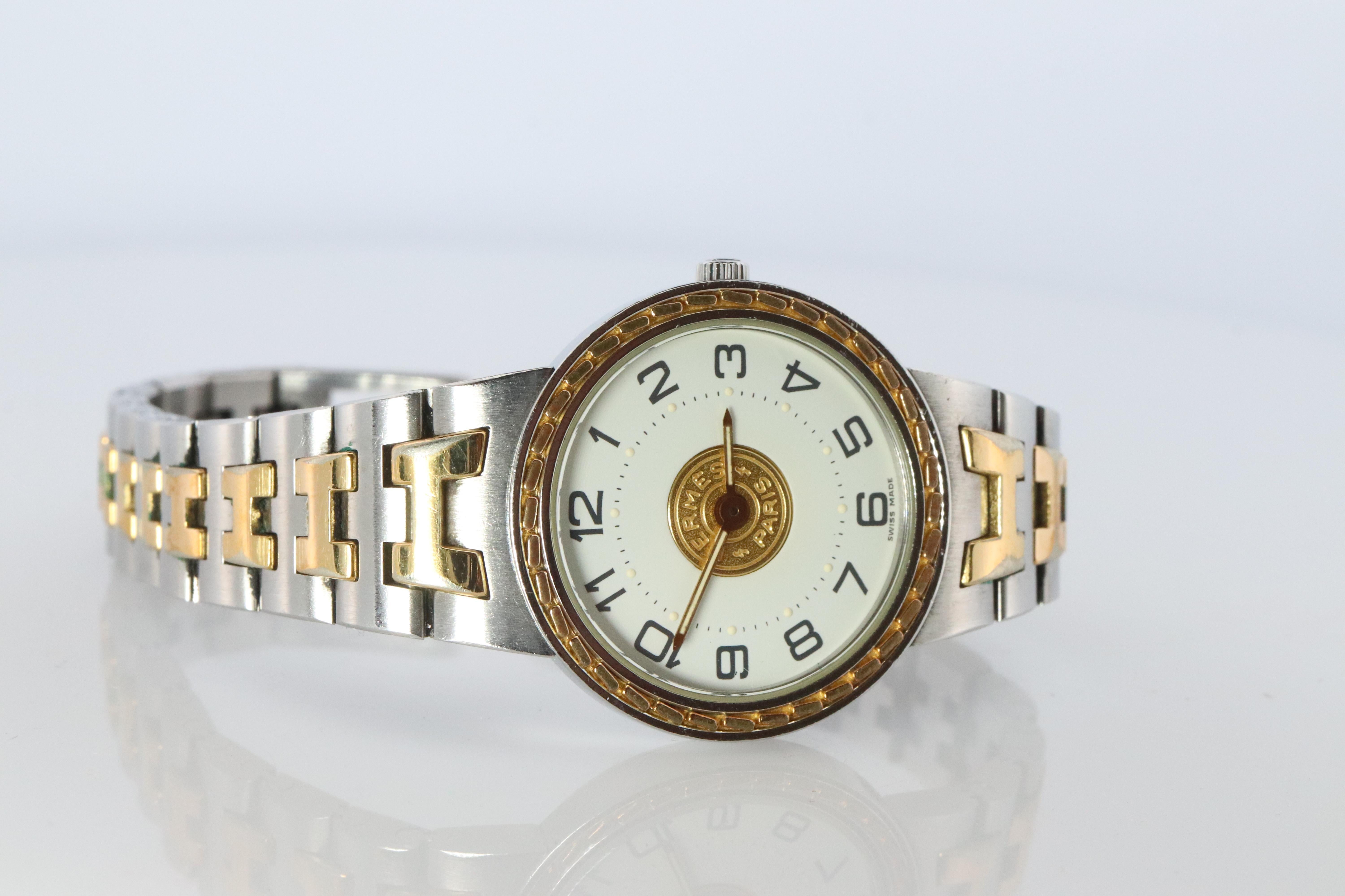 Genuine HERMES Stainless Steel 24mm Round Sellier Quartz Watch White Dial. im Angebot 2