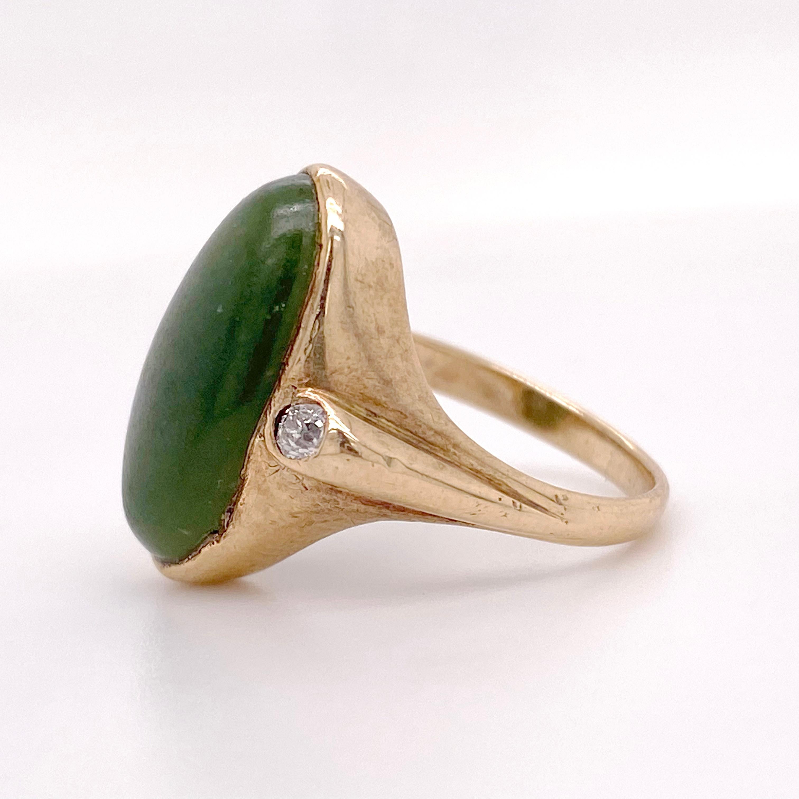 Ring aus echtem Jade, Gelbgold, echtem Jadeit, Jadeit mit Diamanten, Nachlassring (Zeitgenössisch) im Angebot