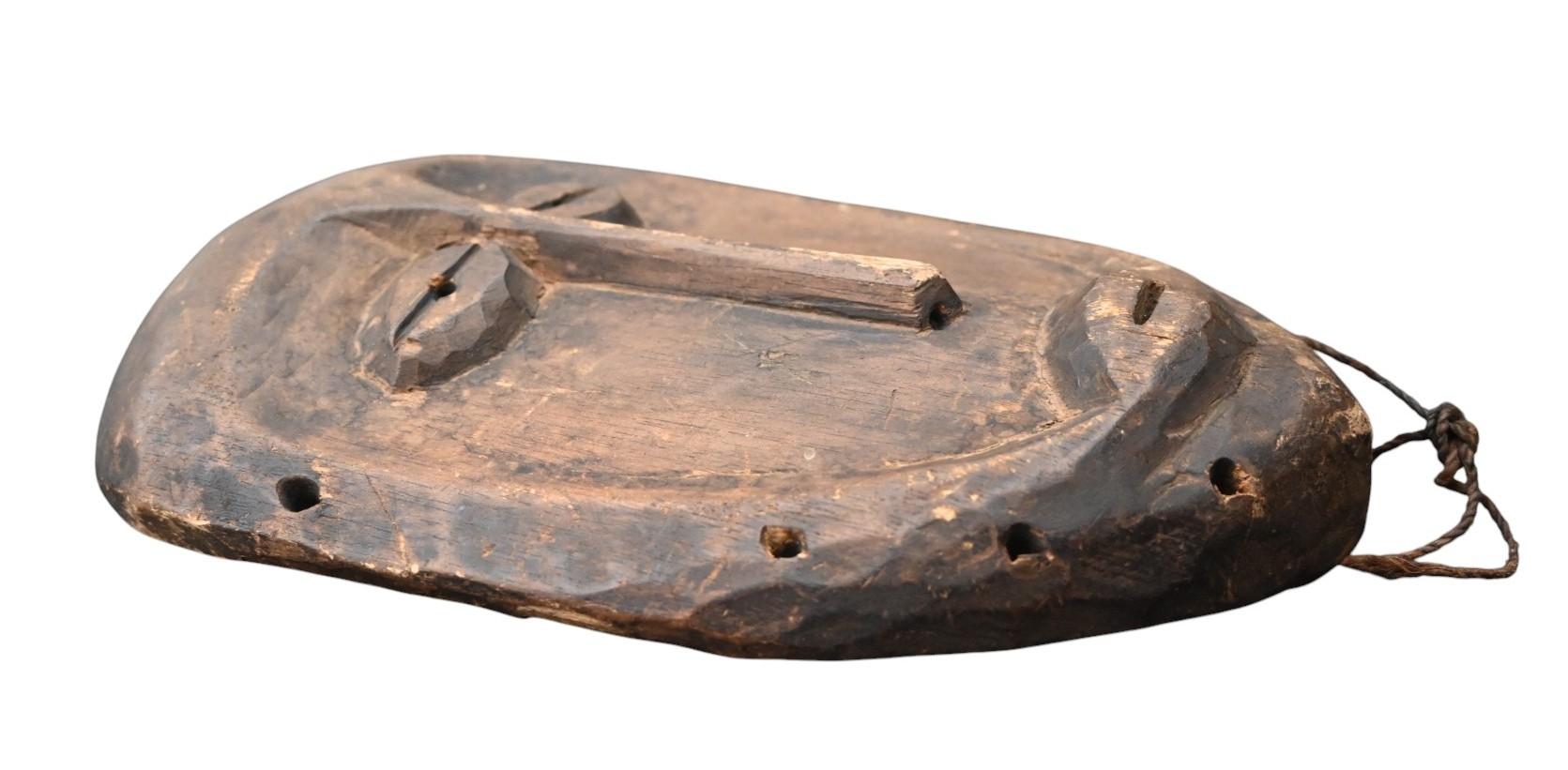 Echte Lega-Maske - Demokratische Republik Kongo, Anfang 1900 (Stammeskunst) im Angebot