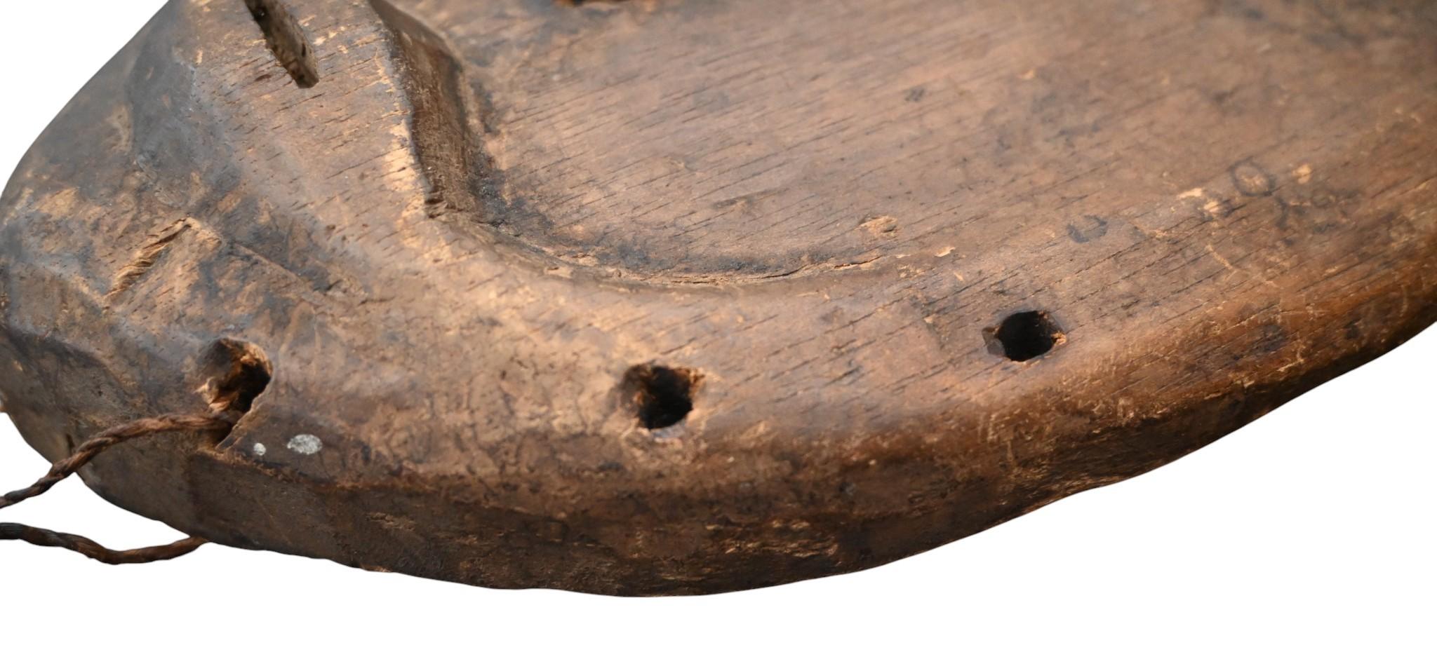 Echte Lega-Maske - Demokratische Republik Kongo, Anfang 1900 (Kongolesisch) im Angebot