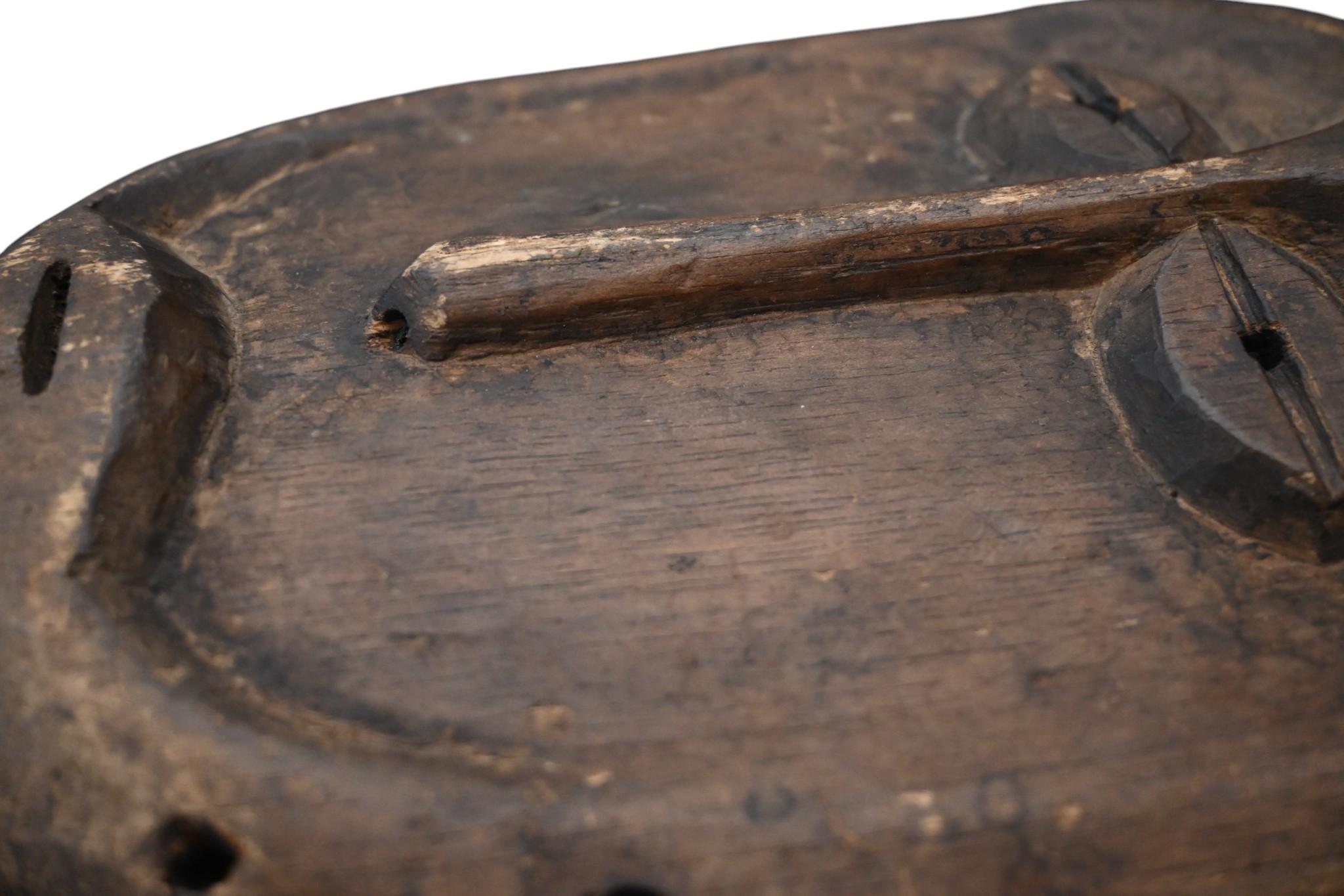 Echte Lega-Maske - Demokratische Republik Kongo, Anfang 1900 (Holz) im Angebot