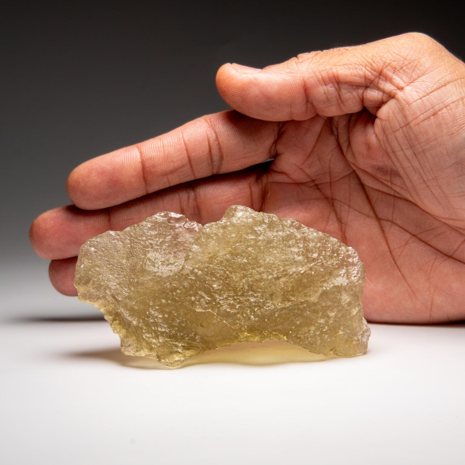 Vero vetro del deserto libico (136.7 grammi) in vendita 1