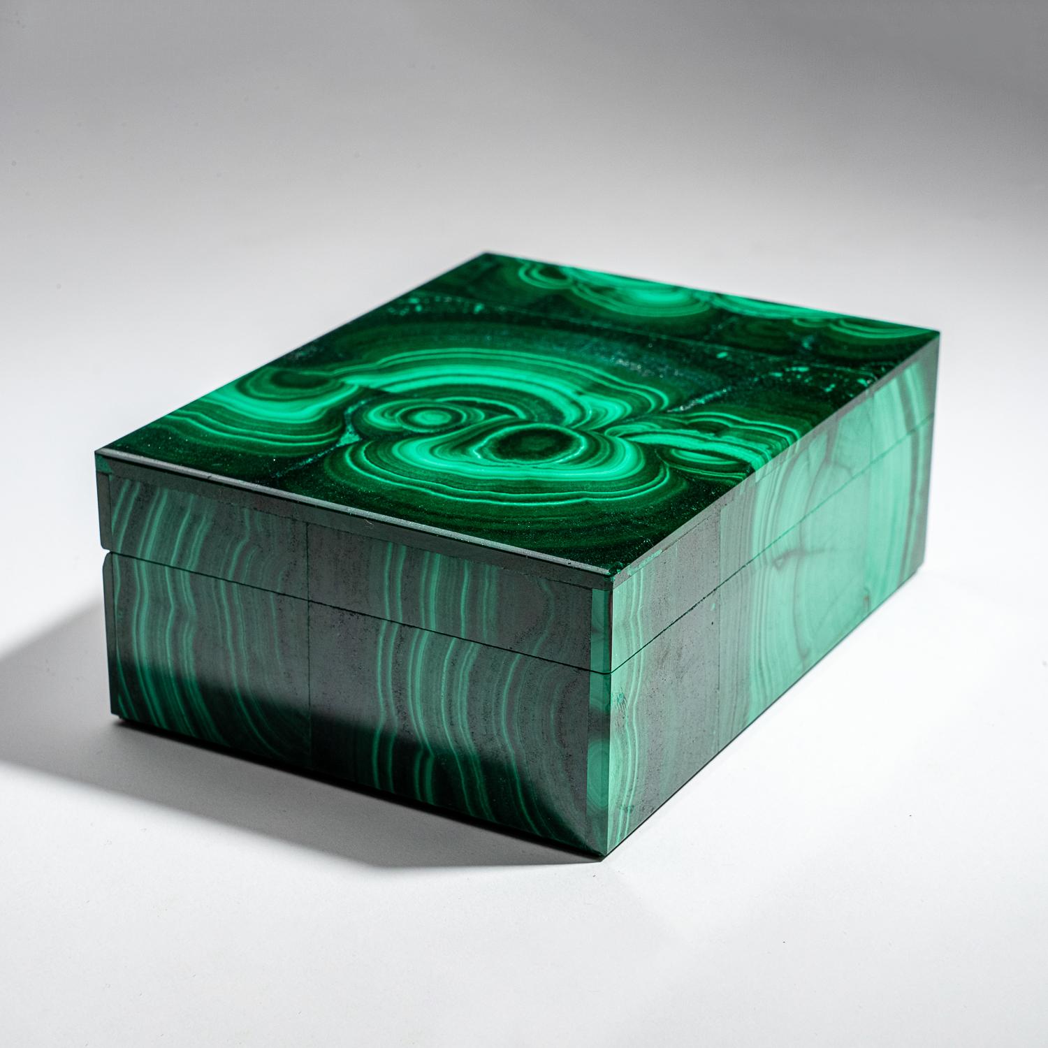 Genuine Malachite Jewelry Box  (1.15 lbs.) In Excellent Condition In New York, NY
