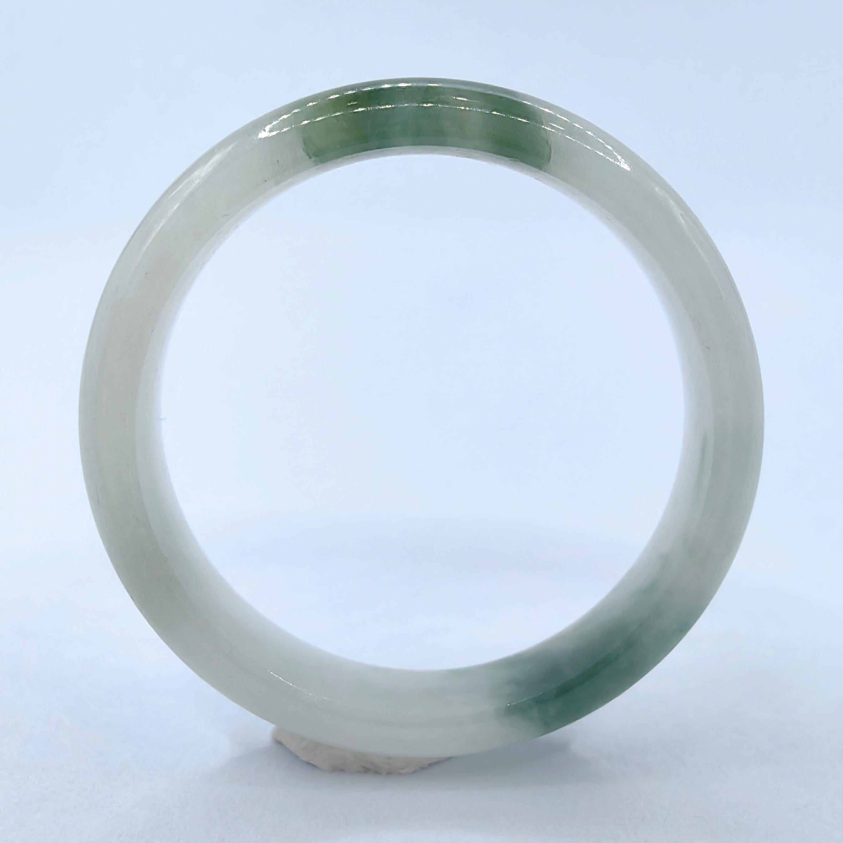 Women's or Men's Genuine Moss in Snow Serpentine Jade Ring For Sale