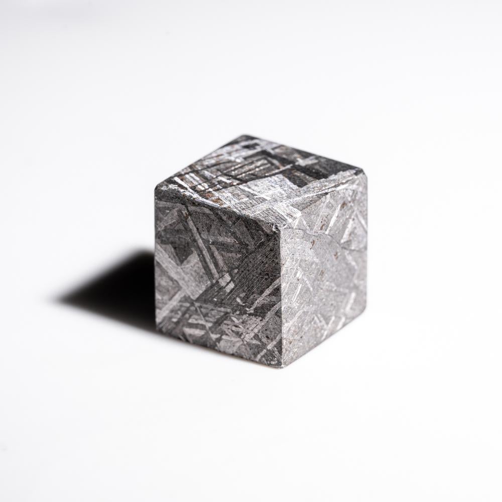 Genuine Muonionalusta Meteorite Cube (36.6 grams) In New Condition For Sale In New York, NY