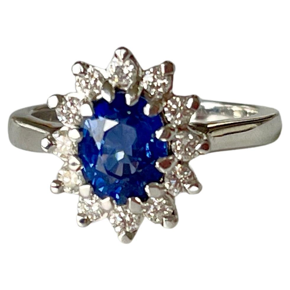 Genuine Natural Ceylon Sapphire Starry Diamond Ring Valuation 9ct White Gold For Sale