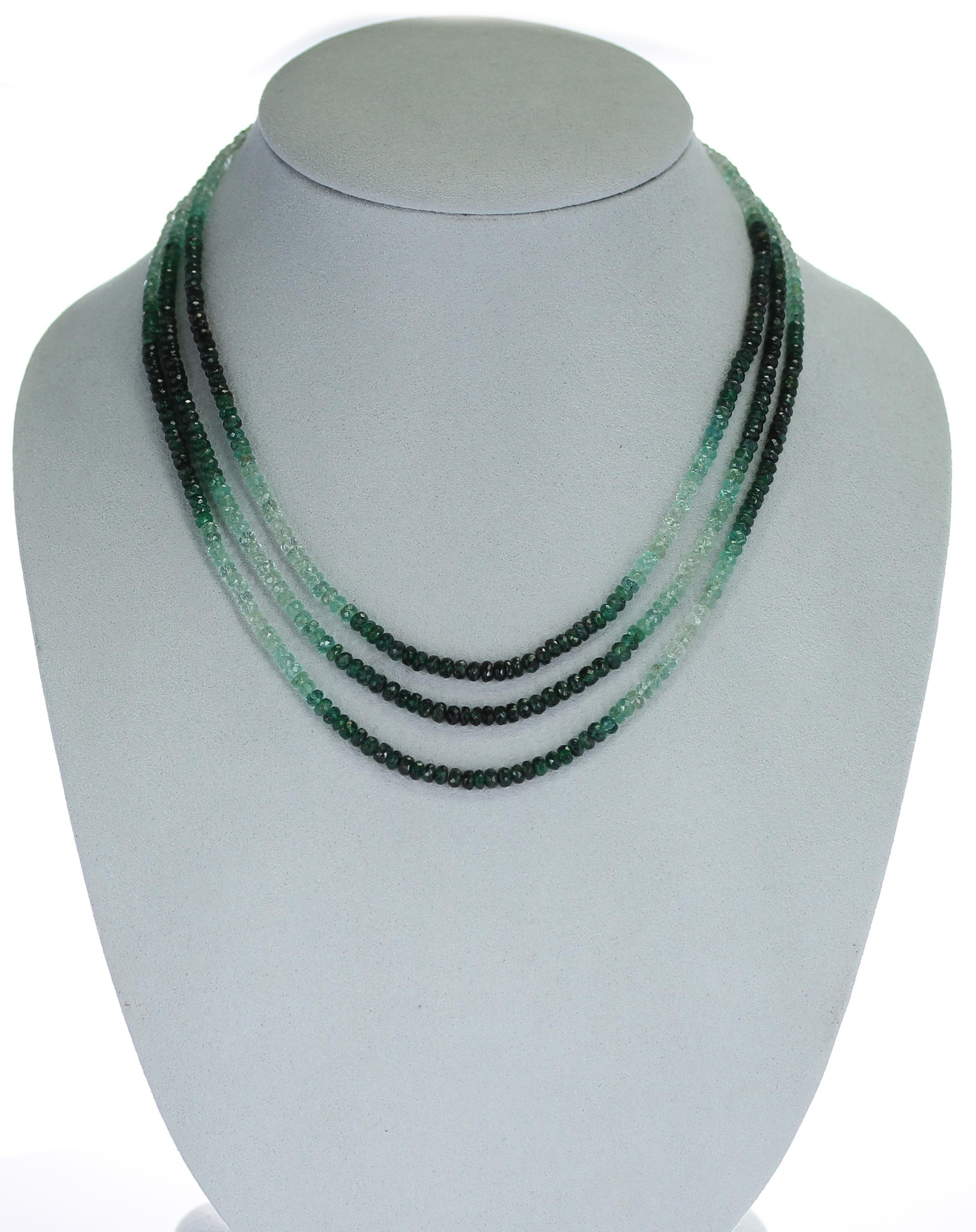 Genuine and Natural Shaded and Faceted Emerald Beads Necklace, 14K Yellow Gold In Excellent Condition In New York, NY
