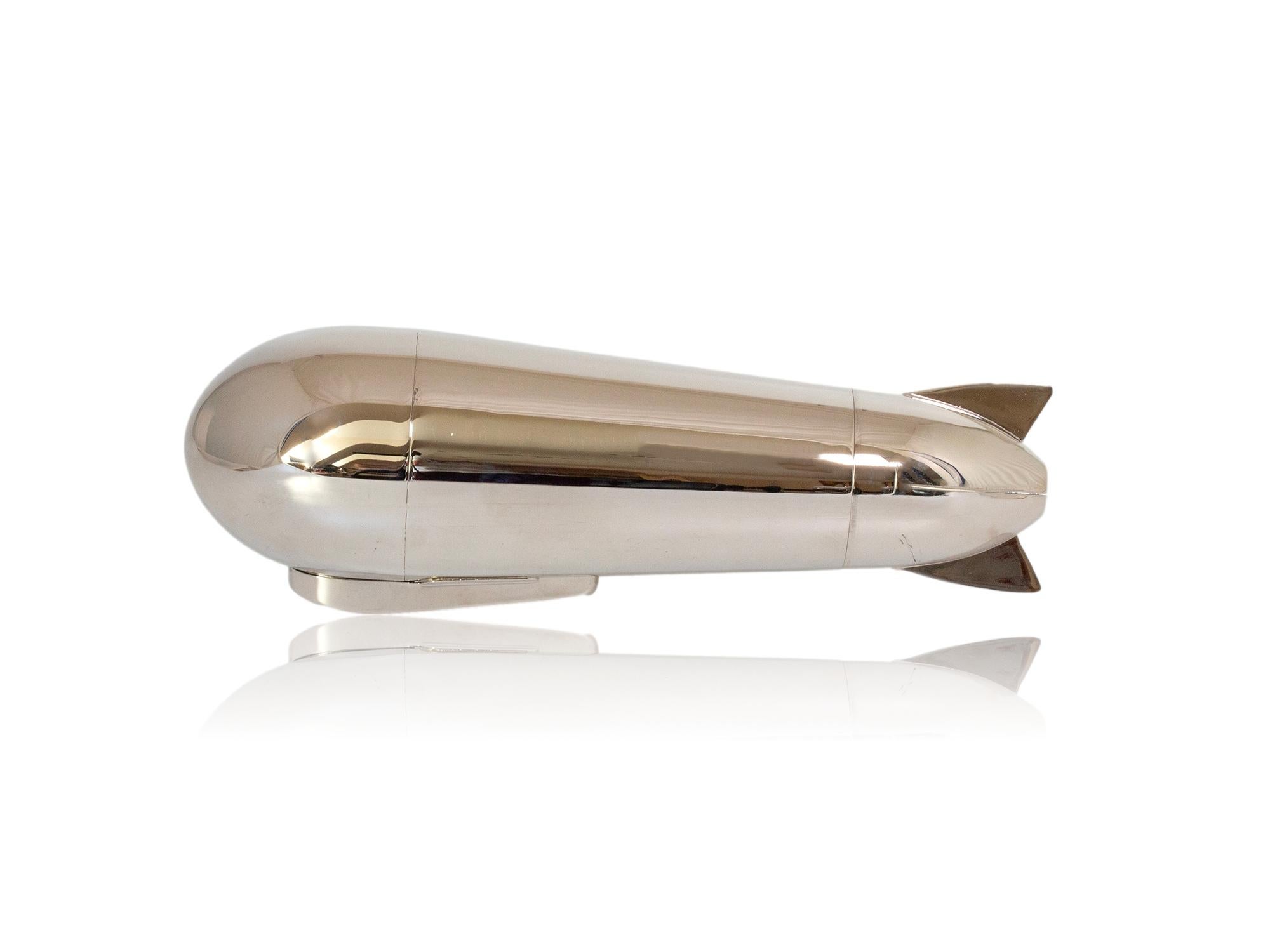 Echtes Original J. A. Henckels Zeppelin Cocktail Shaker Kompendium Art Deco (Art déco) im Angebot