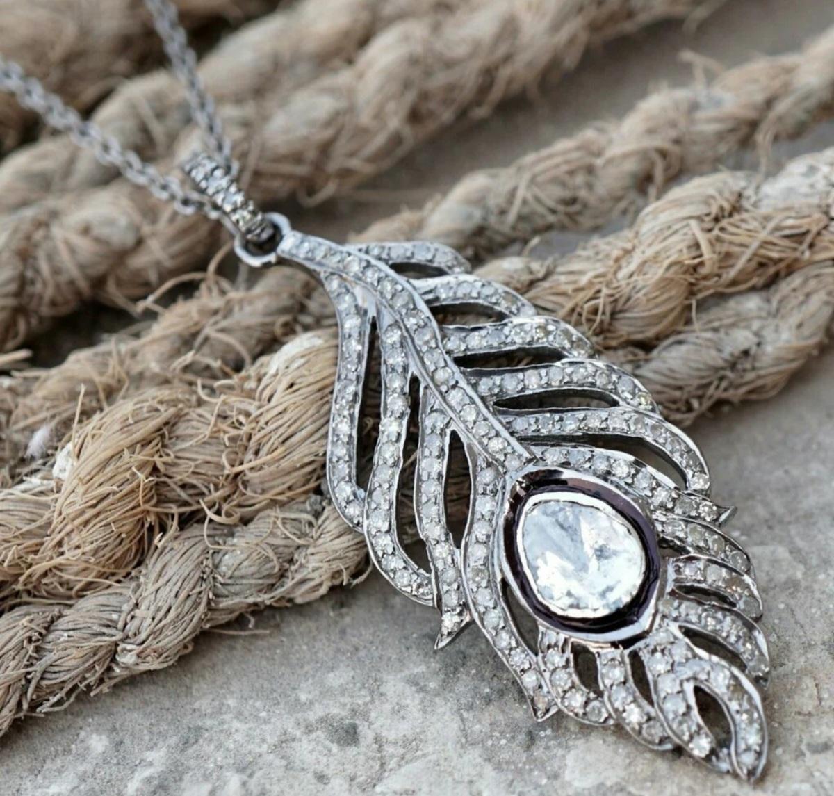 Ciondolo a forma di piuma di Polki in argento 925 con diamante autentico, fatto a mano e regalato. in vendita 3