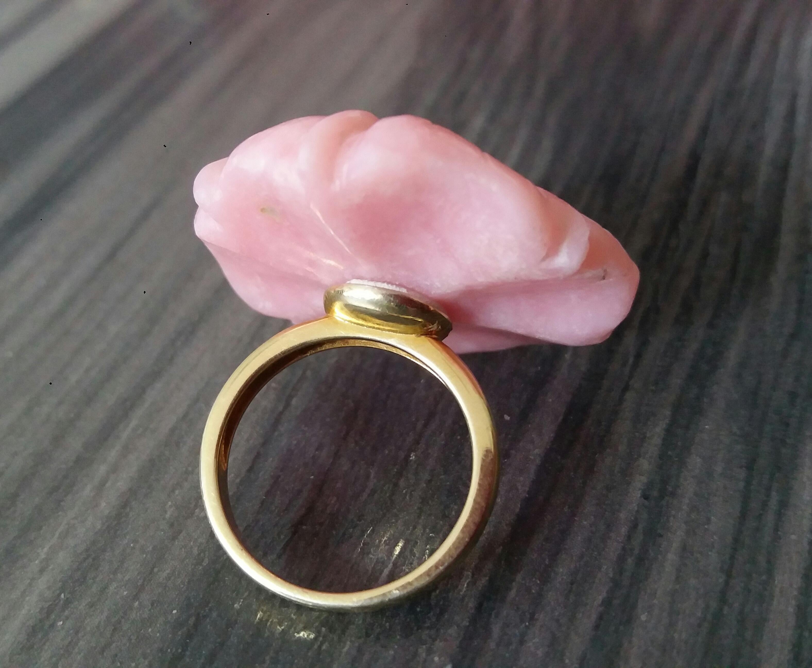 For Sale:  Genuine Pink Opal Flower Oval Blue Sapphire Cabochon Solid 14K Gold Fashion Ring 3