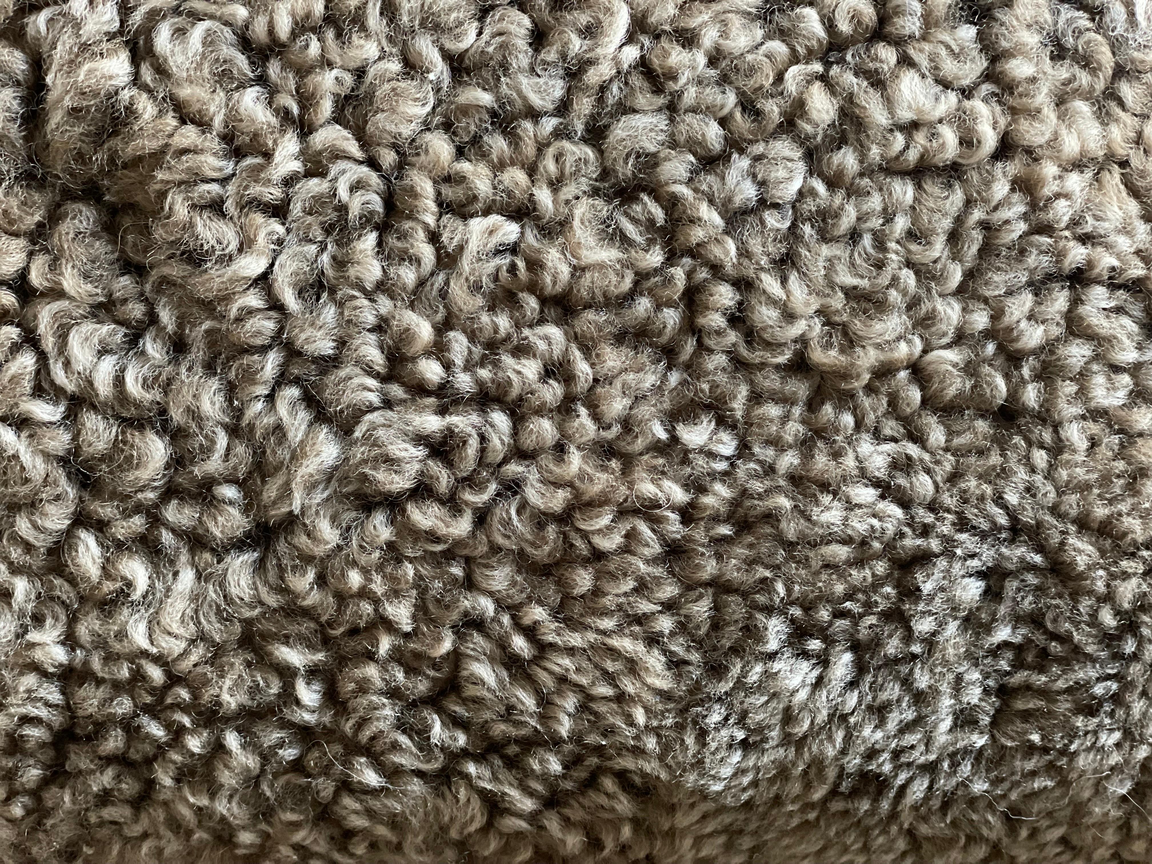 Genuine Plush Curly Sheepskin Accent Pillow In New Condition For Sale In Brea, CA