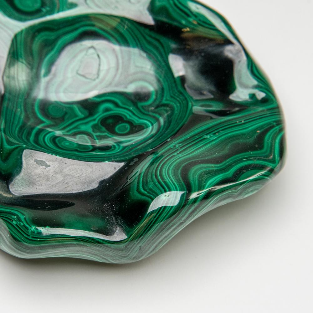 Genuine Polished Malachite Bowl (1.4 lbs) For Sale 7