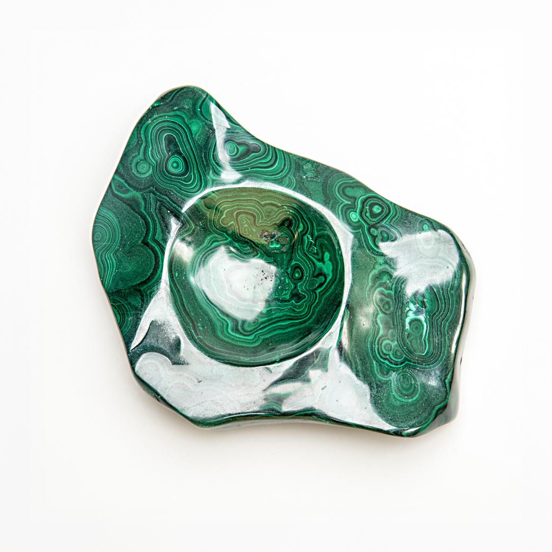 Vera ciotola di malachite lucidata (3.6 lbs) in vendita 3