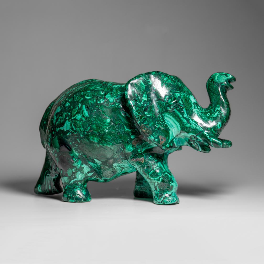 Talla de elefante de malaquita pulida auténtica (9 libras) Siglo XXI y contemporáneo en venta