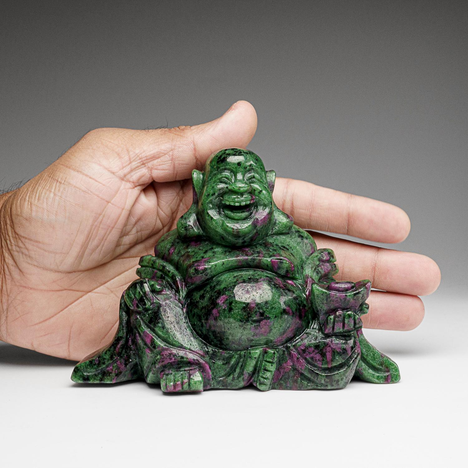 Pakistano Autentico Buddha di rubino e ziosite lucidato proveniente dal Pakistan (1,8 libbre) in vendita