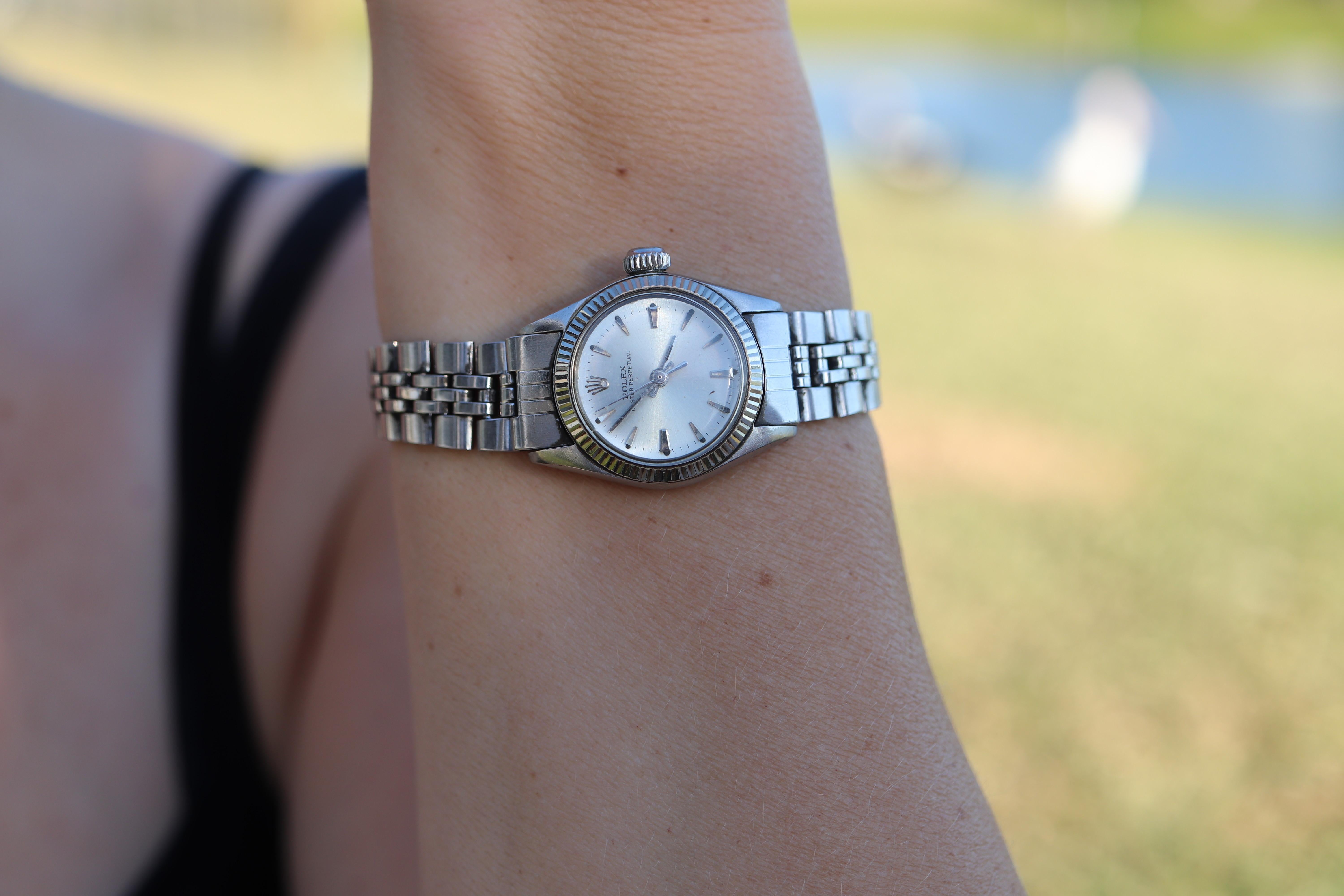 Stainless Steel Rolex with 14k White gold Bezel Ladies Automatic Movement Wristwatch. Circa 1960s. 

25mm Rolex Automatic Movement Ref. 6619.

Beautiful Watch.

Case and Bracelet is Stainless Steel. Bezel is 14k White Gold.

6.5inch wrist