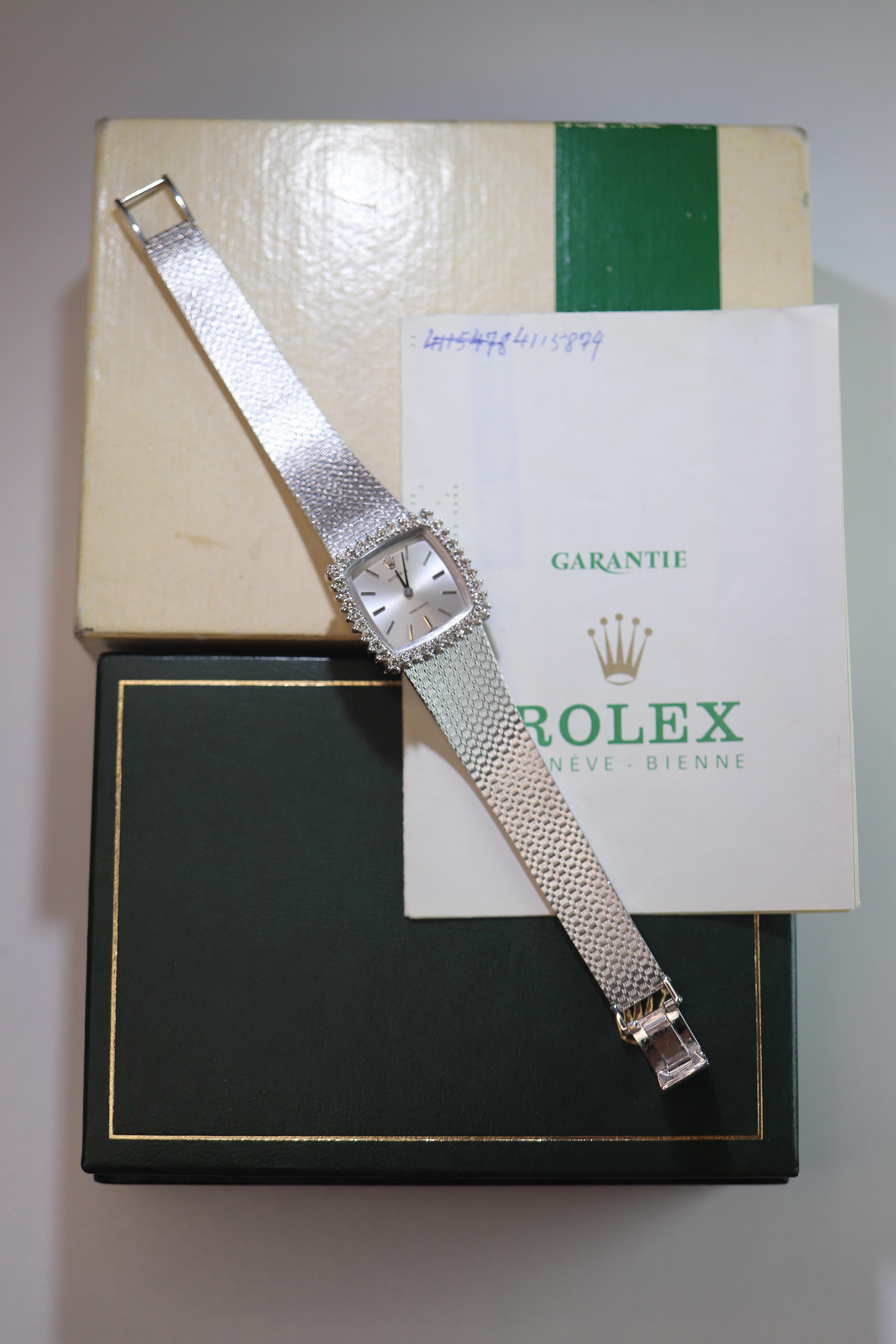 Echte Rolex-Uhr. Diamant-Lünette 1971 Damen manuell ROLEX 2611 Präzision mit Diamant-Lünette im Angebot 7