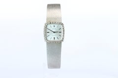 Genuine Rolex Watch. Diamond Bezel 1971 Ladies Manual ROLEX 2611 Precision