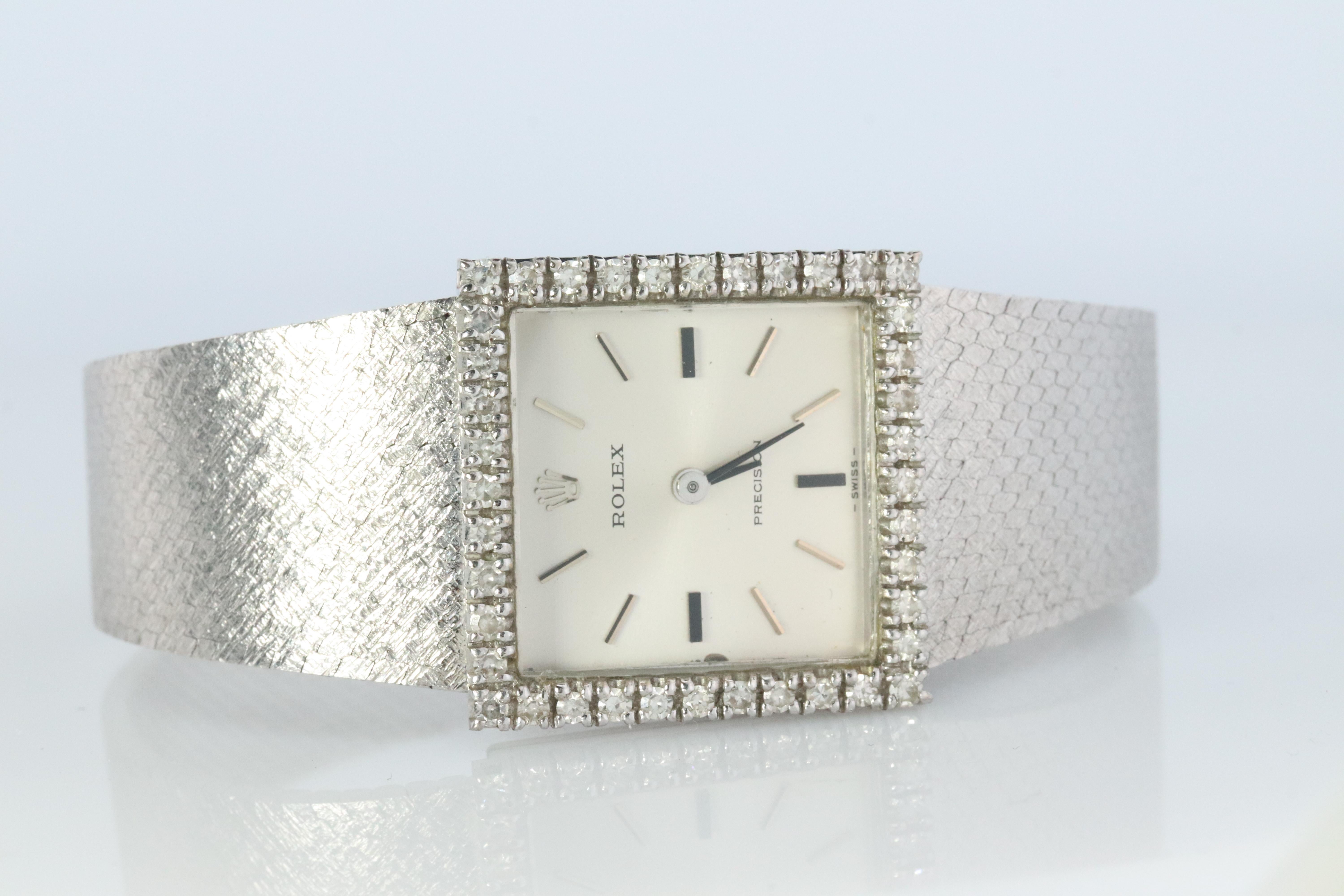 Moderne Montre Rolex véritable. Montre pour femmes ROLEX 2611 précision, 1971
