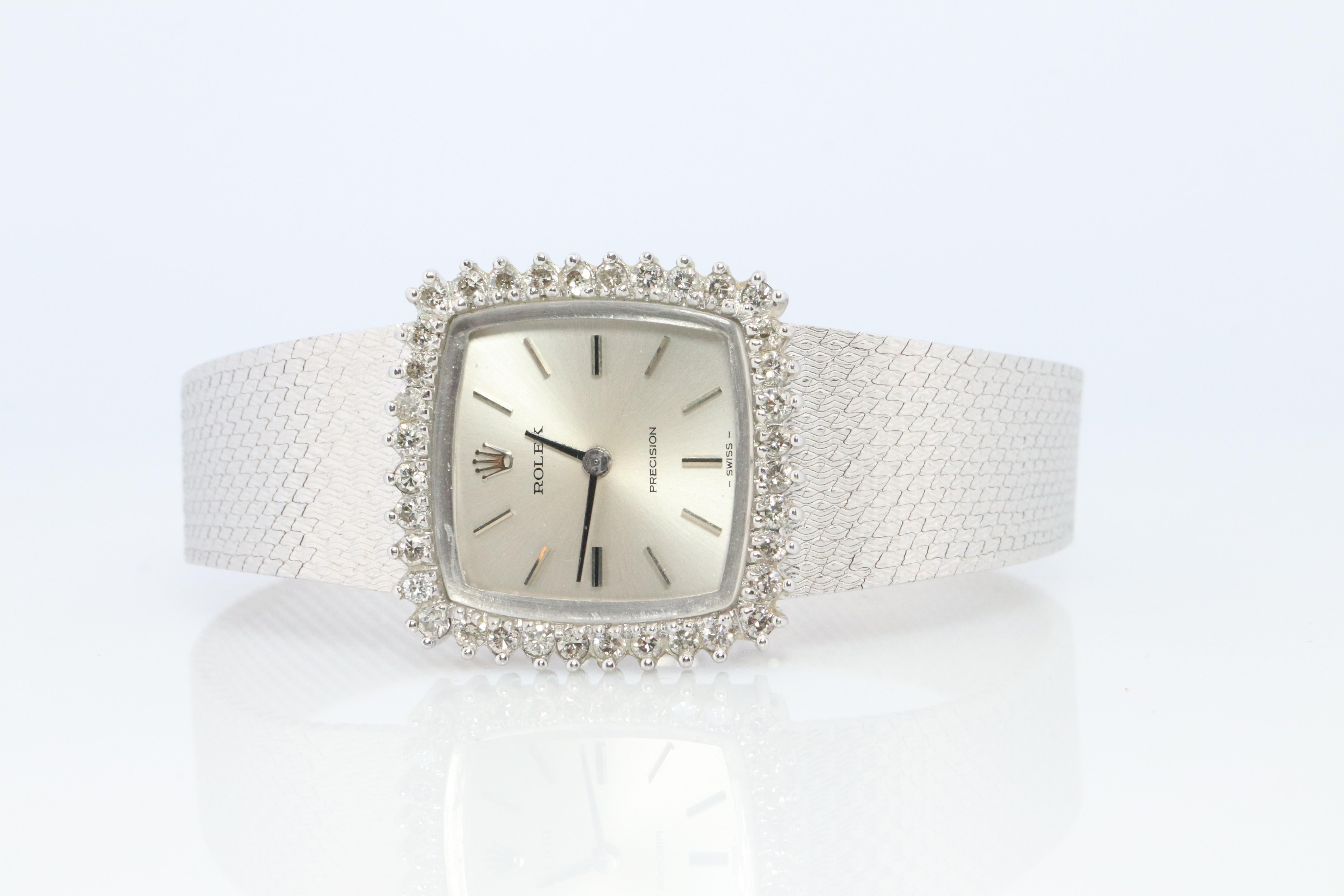 Echte Rolex-Uhr. Diamant-Lünette 1971 Damen manuell ROLEX 2611 Präzision mit Diamant-Lünette (Rohschliff) im Angebot