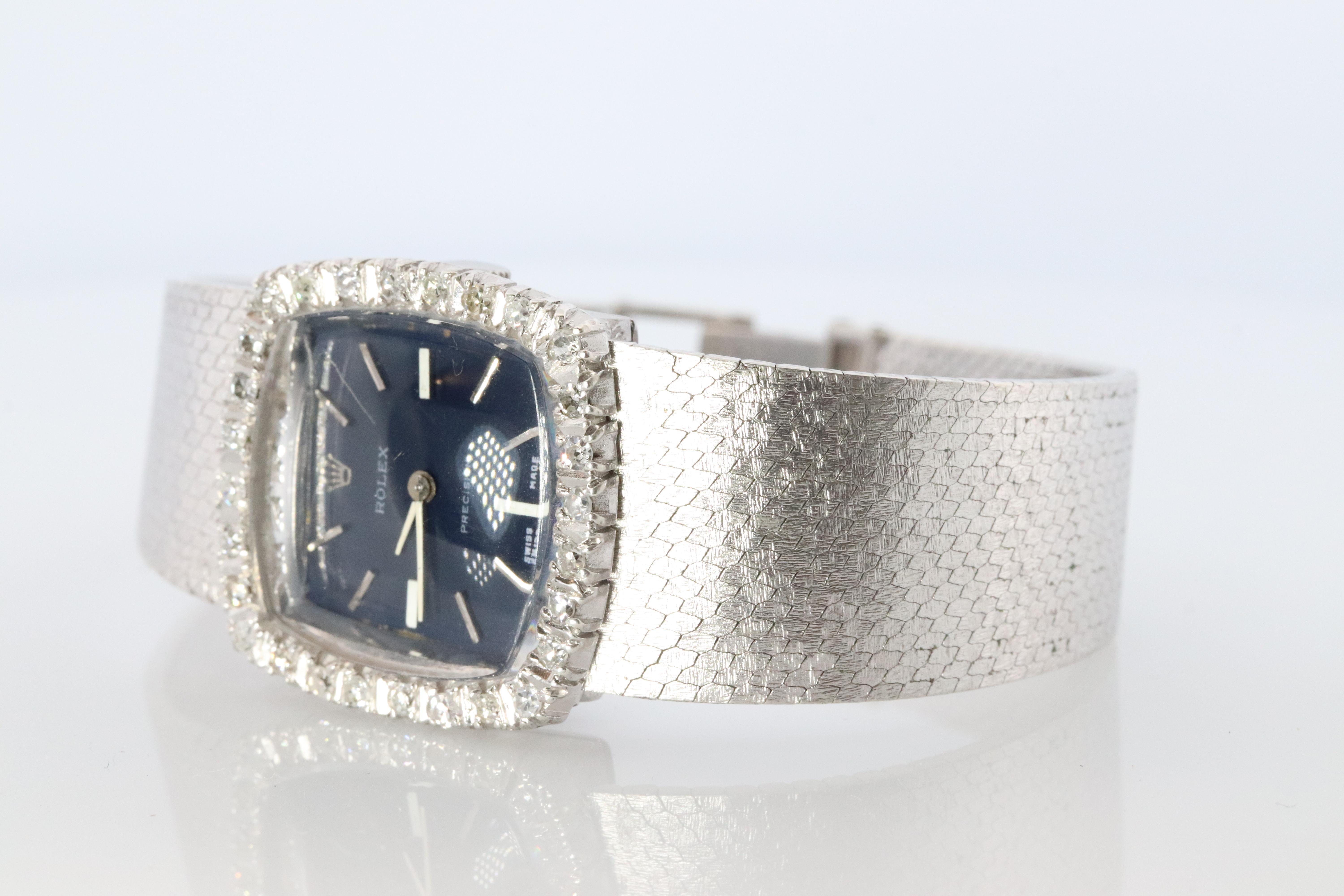 Echte Rolex-Uhr. Diamant-Lünette Blau Damen manuell ROLEX 2611 Präzision mit Diamant-Lünette im Zustand „Gut“ im Angebot in Port Charlotte, FL