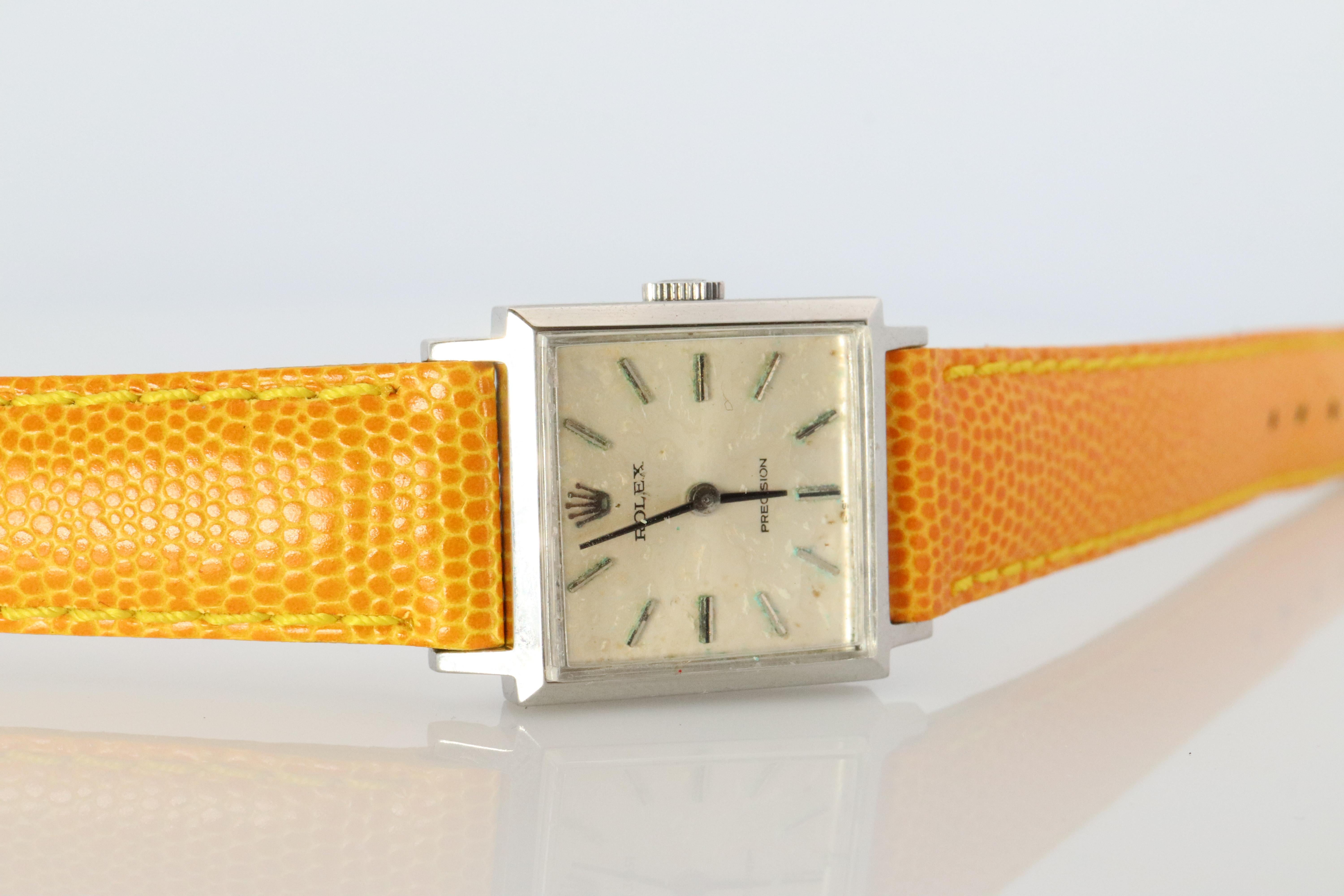 Montre Rolex véritable. Montre mécanique Rolex 2611 pour dames. Bon état - En vente à Port Charlotte, FL