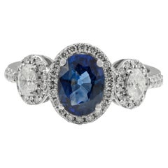 Bague à trois pierres en or blanc massif 18 carats, diamant certifié et saphir bleu