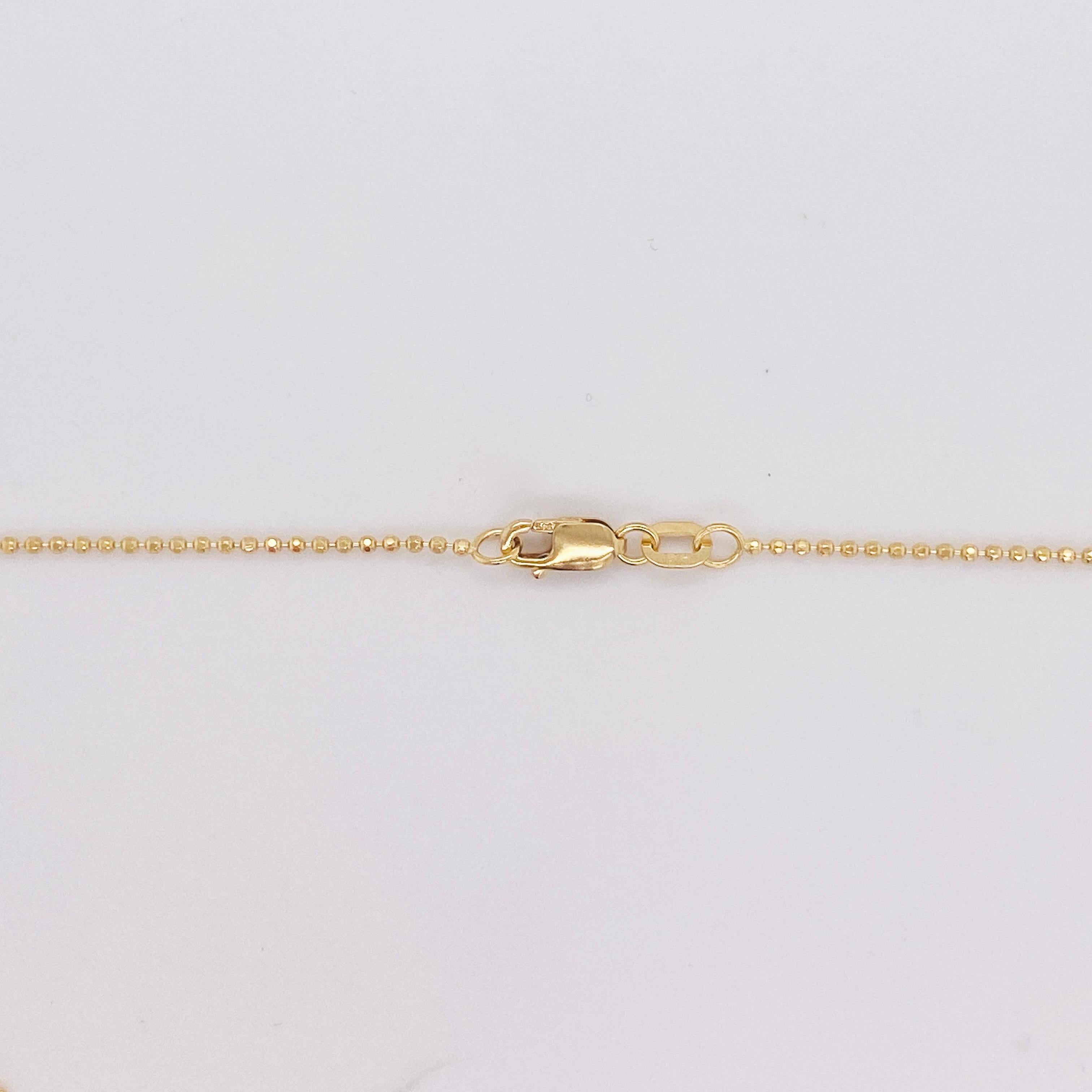 Taille ovale Collier pendentif en or jaune 14 carats avec saphirs ovales et diamants de 1,65 carat en vente