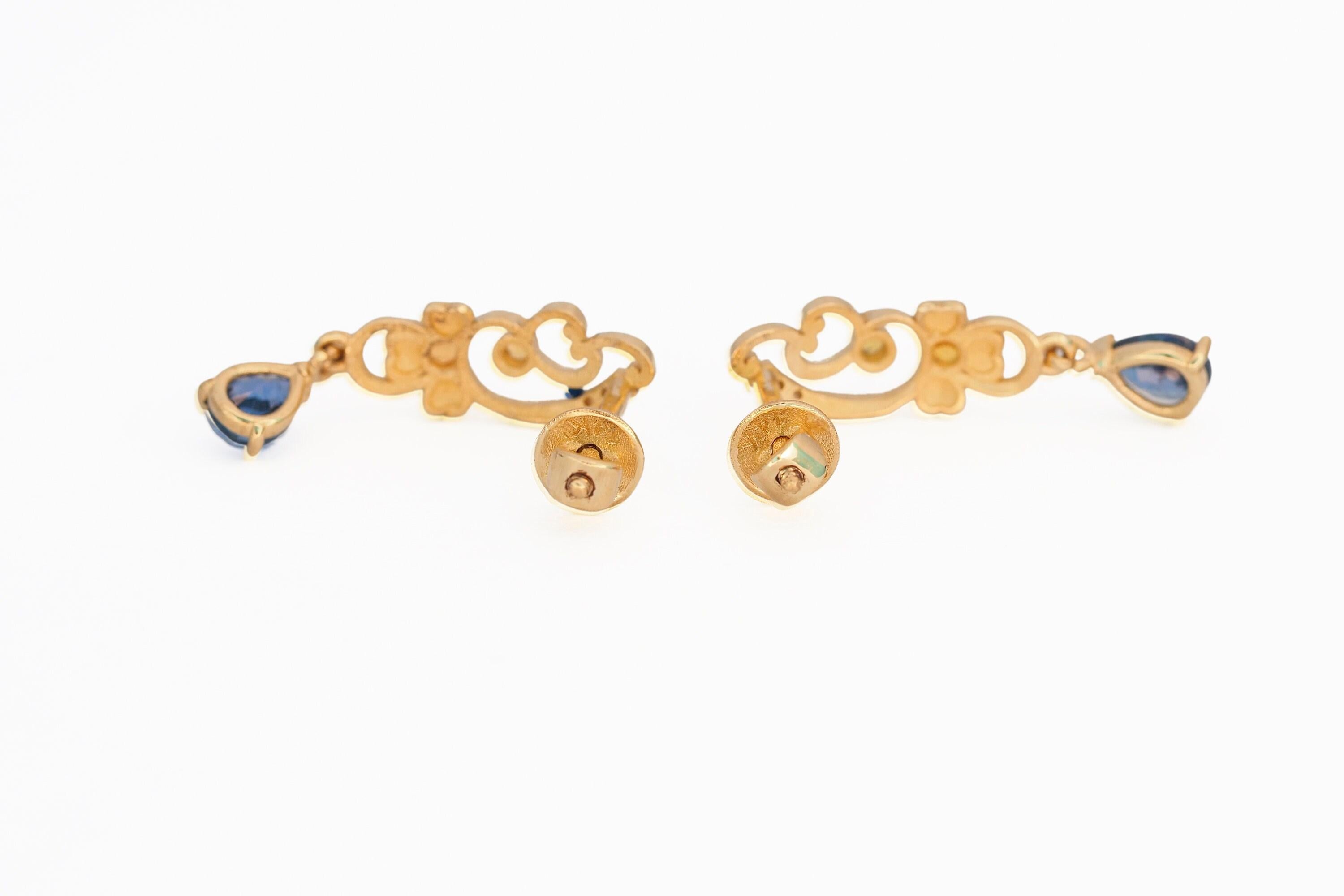 Genuine sapphire earrings studs For Sale 2