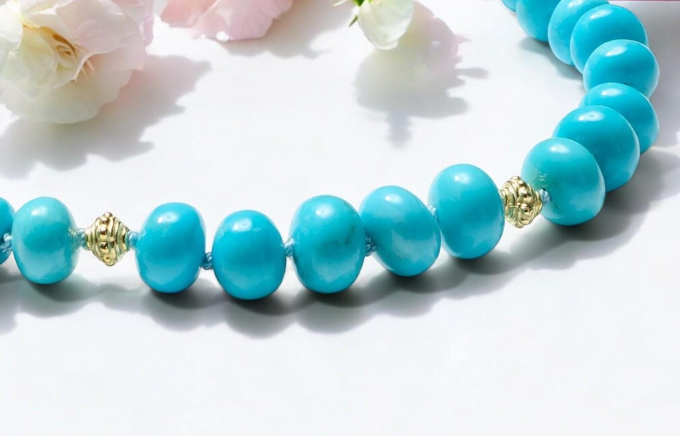 Echtes himmelblaues Dornröschen-Türkisarmband in Gelbgold (Perle) im Angebot
