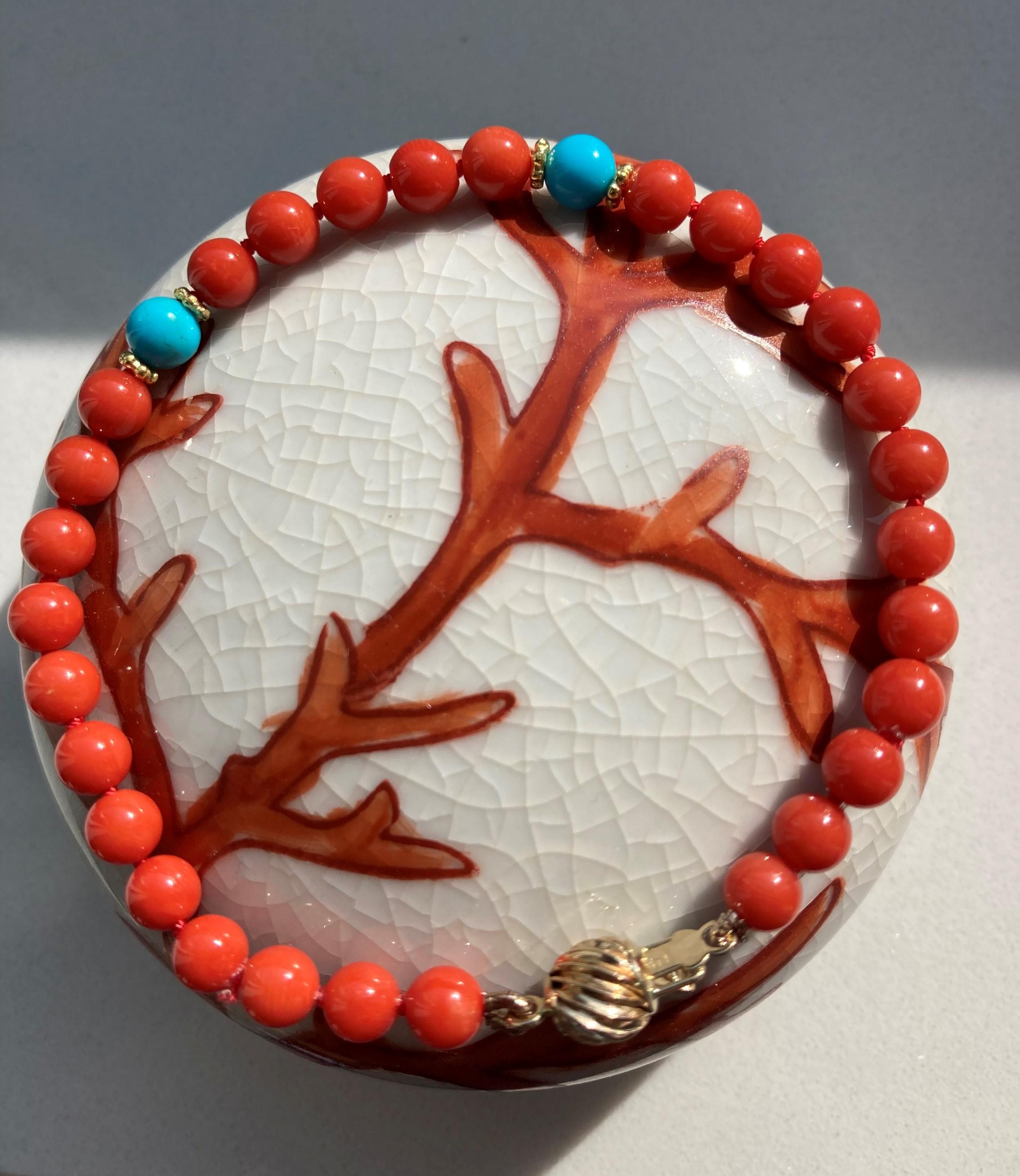 Modern Genuine Sleeping Beauty Turquoise and Sardinia Coral Bracelet in Yellow Gold For Sale