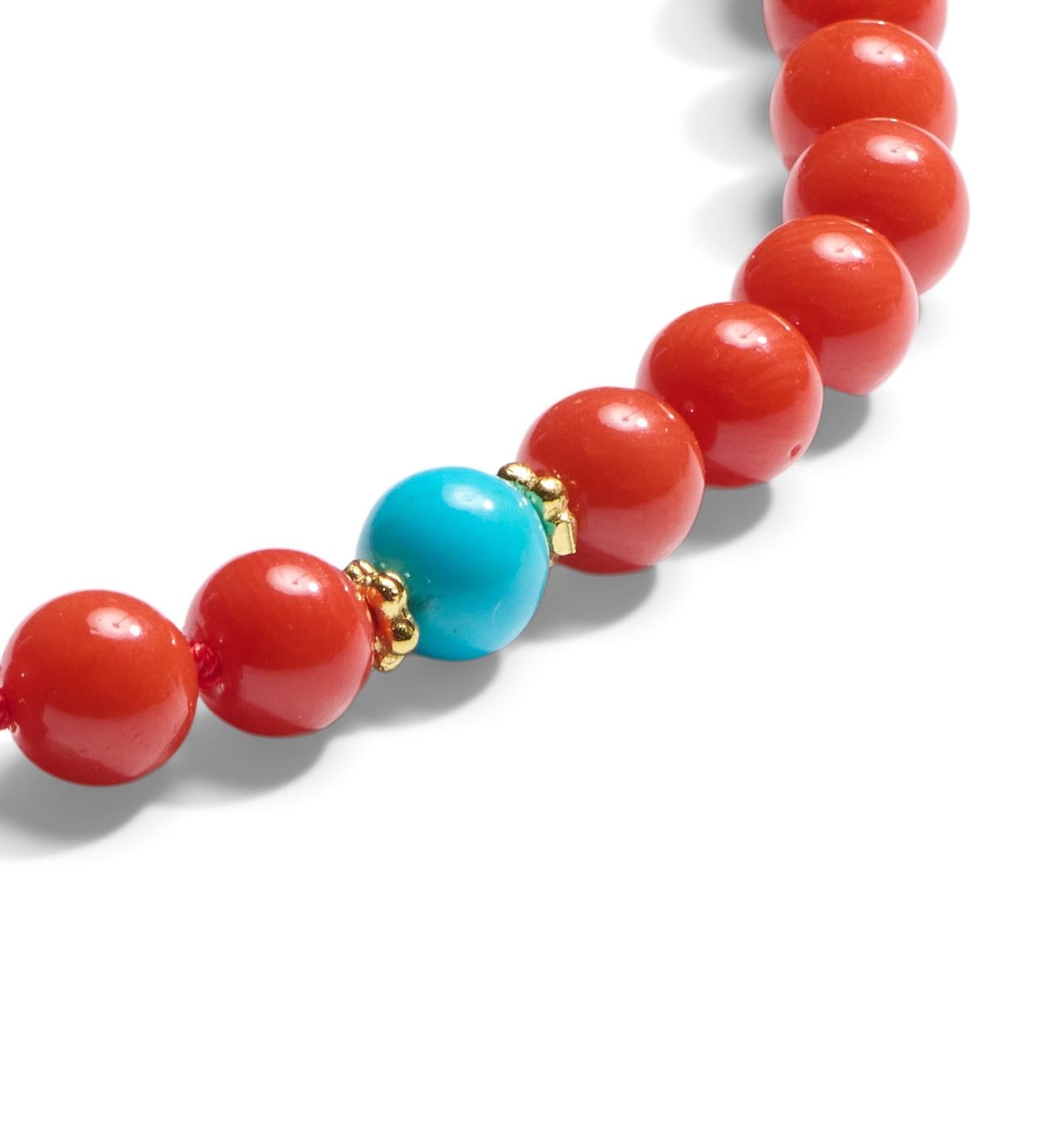 Genuine Sleeping Beauty Turquoise and Sardinia Coral Bracelet in Yellow Gold In New Condition For Sale In GOES, NL