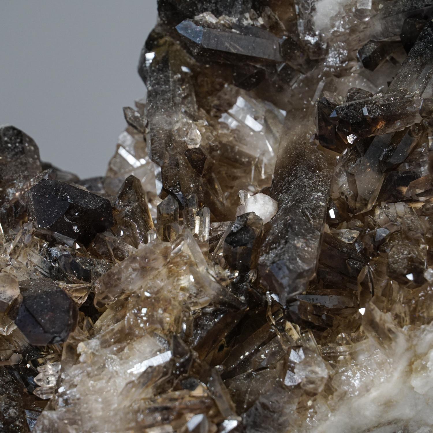 Brazilian Genuine Smoky Quartz Crystal Cluster from Mina Gerais, Brazil (8.4 lbs) For Sale