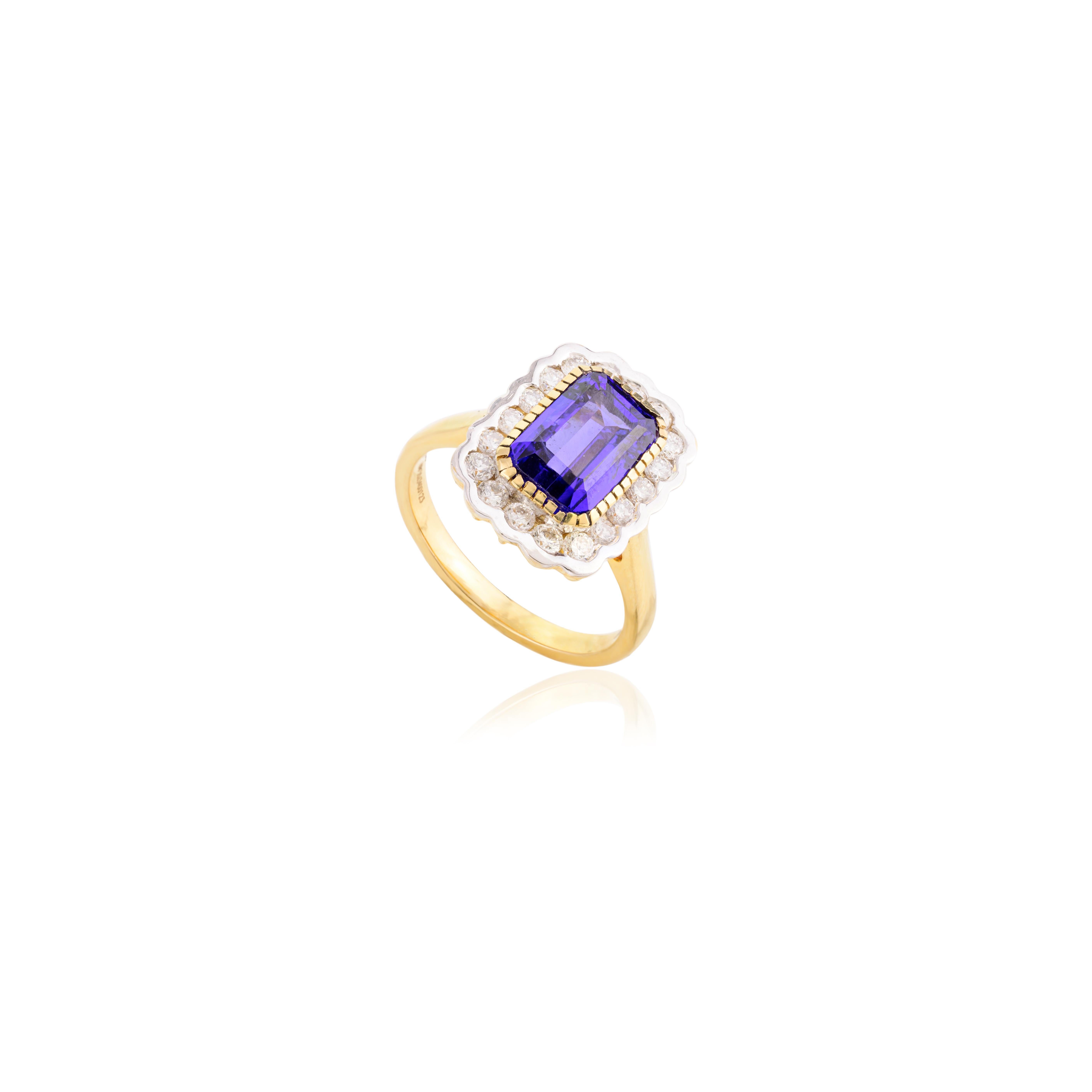 For Sale:  Genuine Tanzanite Halo Diamond Engagement Ring for Women in 18k Yellow Gold 3