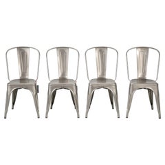 Véritable Tolix Steel Stacking Chairs Showroom Samples Plus de 1500 pièces disponibles