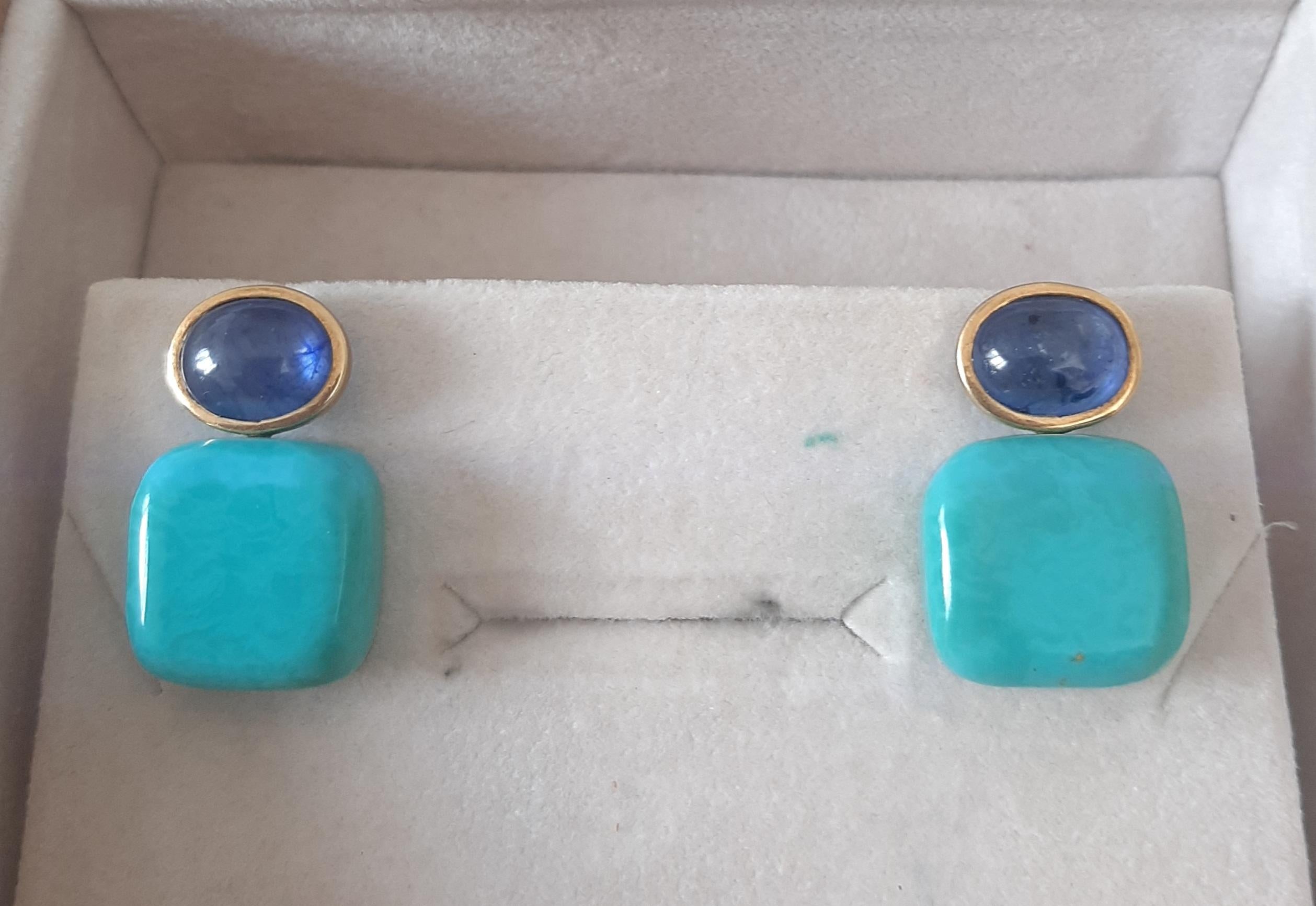 Orecchini pendenti in oro massiccio 14k con zaffiro blu a forma di cuscino di turchese autentico In condizioni Nuovo in vendita a Bangkok, TH