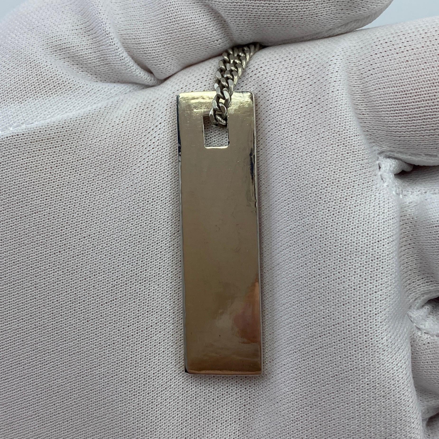 Genuine Vintage Gucci Tag Sterling Silver Dogtag Pendant Necklace In Good Condition In Birmingham, GB