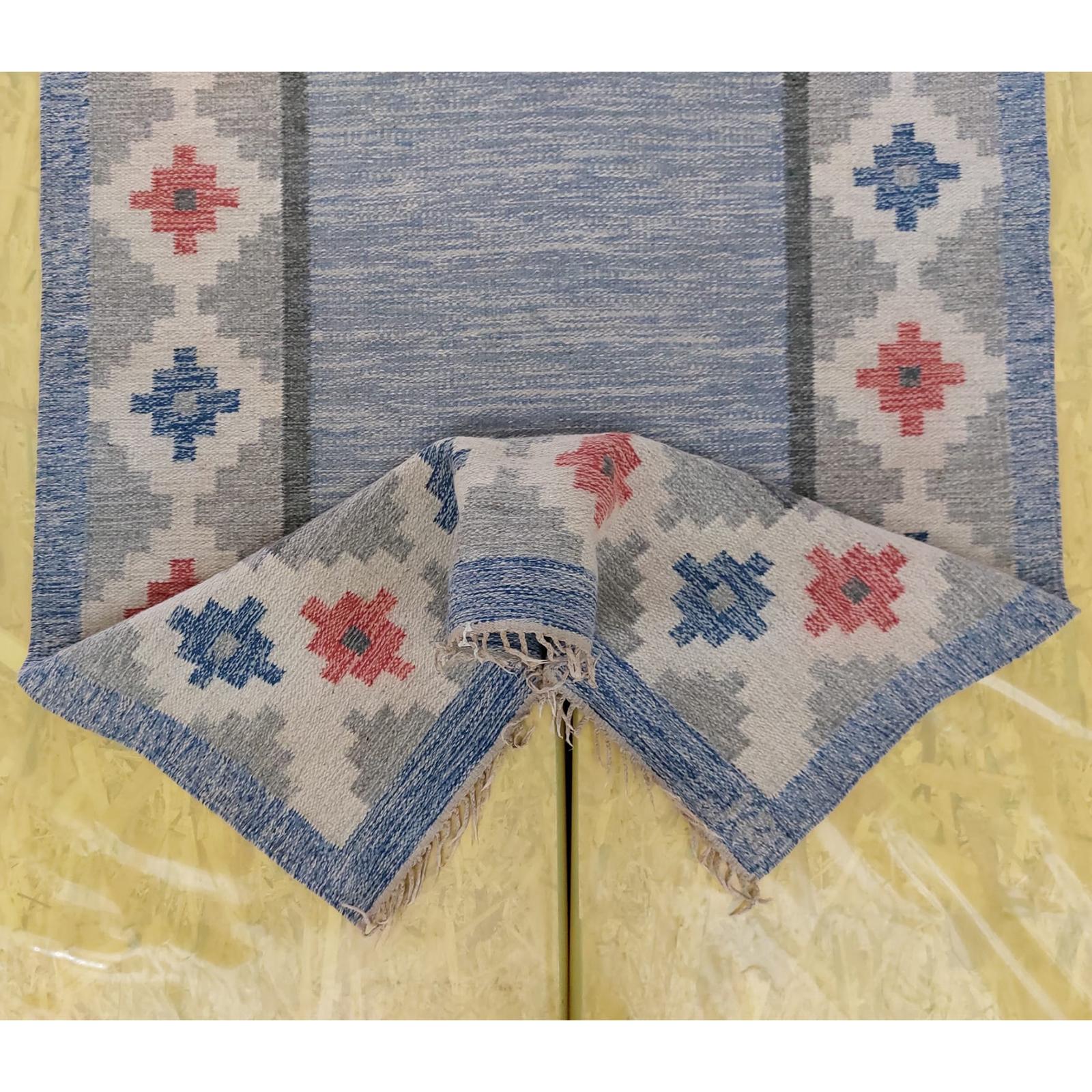 Laine Véritable Rug & Kilim scandinave tissé à plat, signé JR, années 1950 en vente