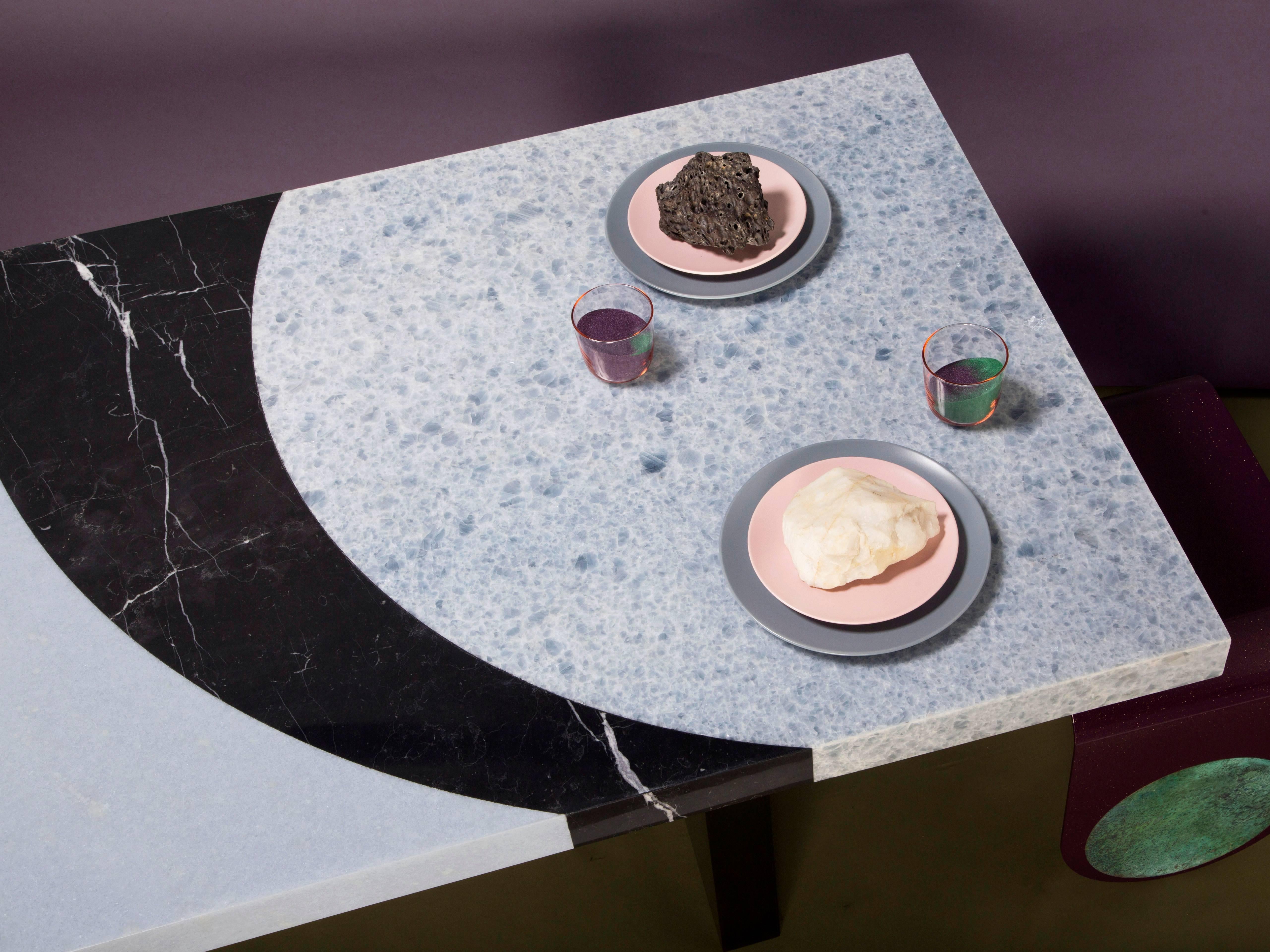 Modern Geo Dining Table in Contemporary Blackened Steel and Marble For Sale