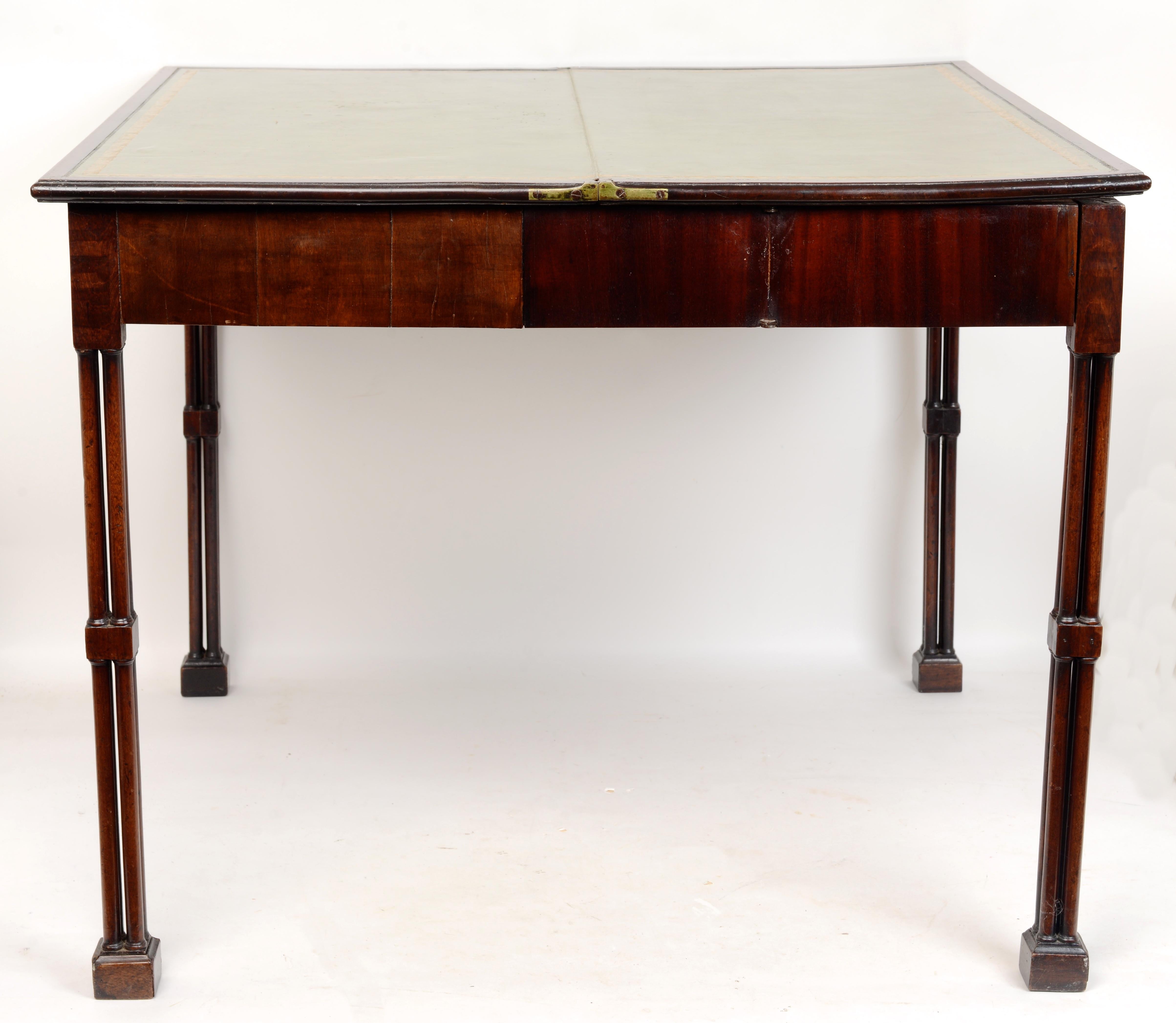 George III Geo III Mahogany Fold-Over Card Table with Cluster-Leg & Concertina Action c1780 For Sale