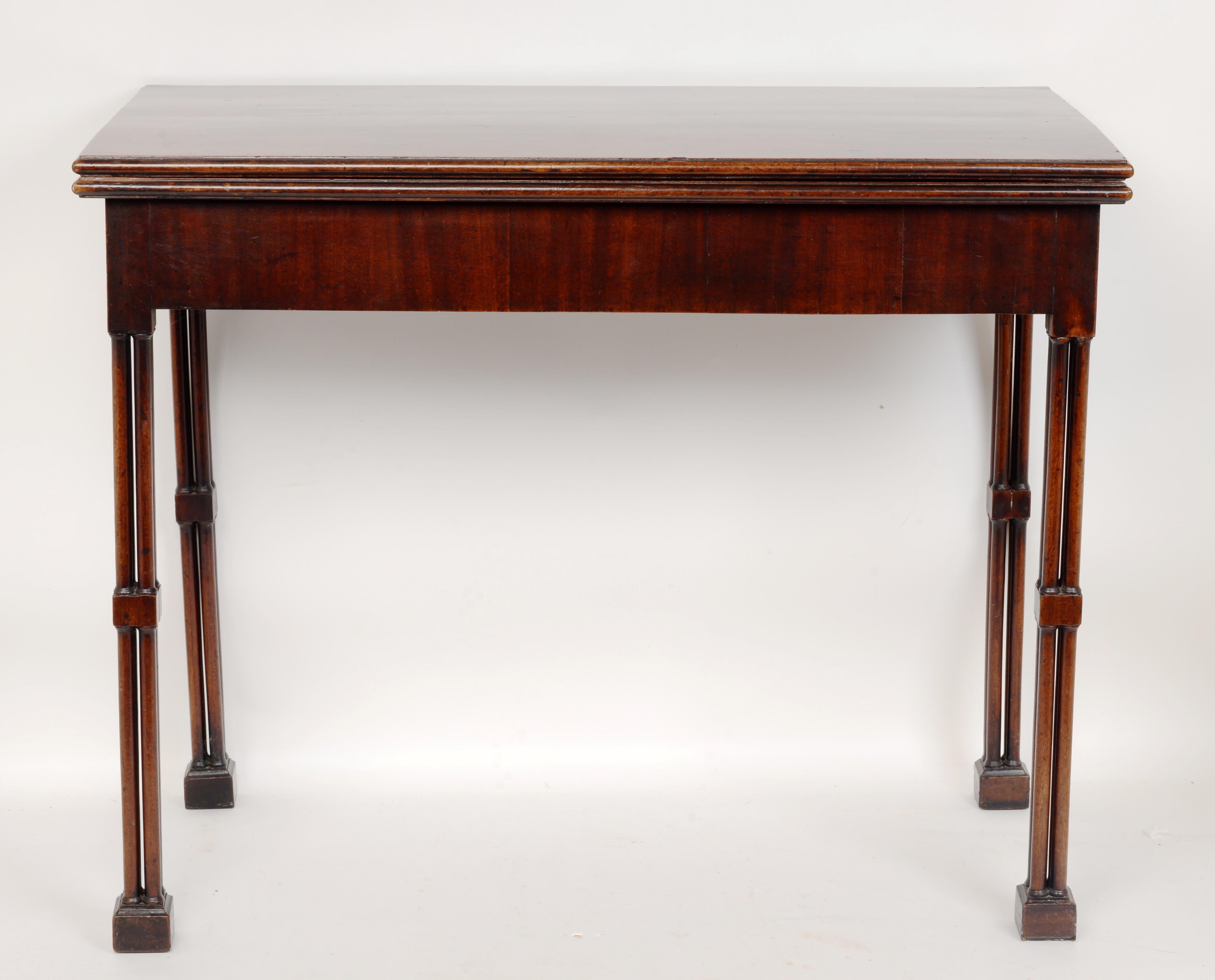 English Geo III Mahogany Fold-Over Card Table with Cluster-Leg & Concertina Action c1780 For Sale